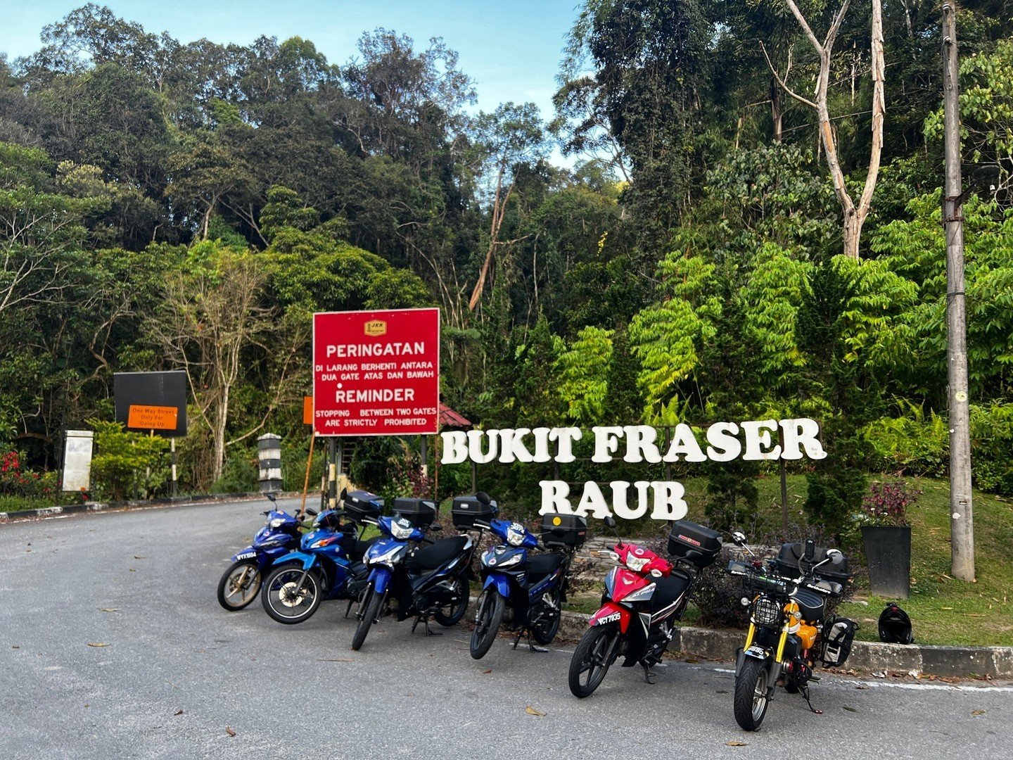 A great stop, close to Kuala Lumpur - some of the best corners I've ever ridden!⁠
⁠
- Small Bike Stuff