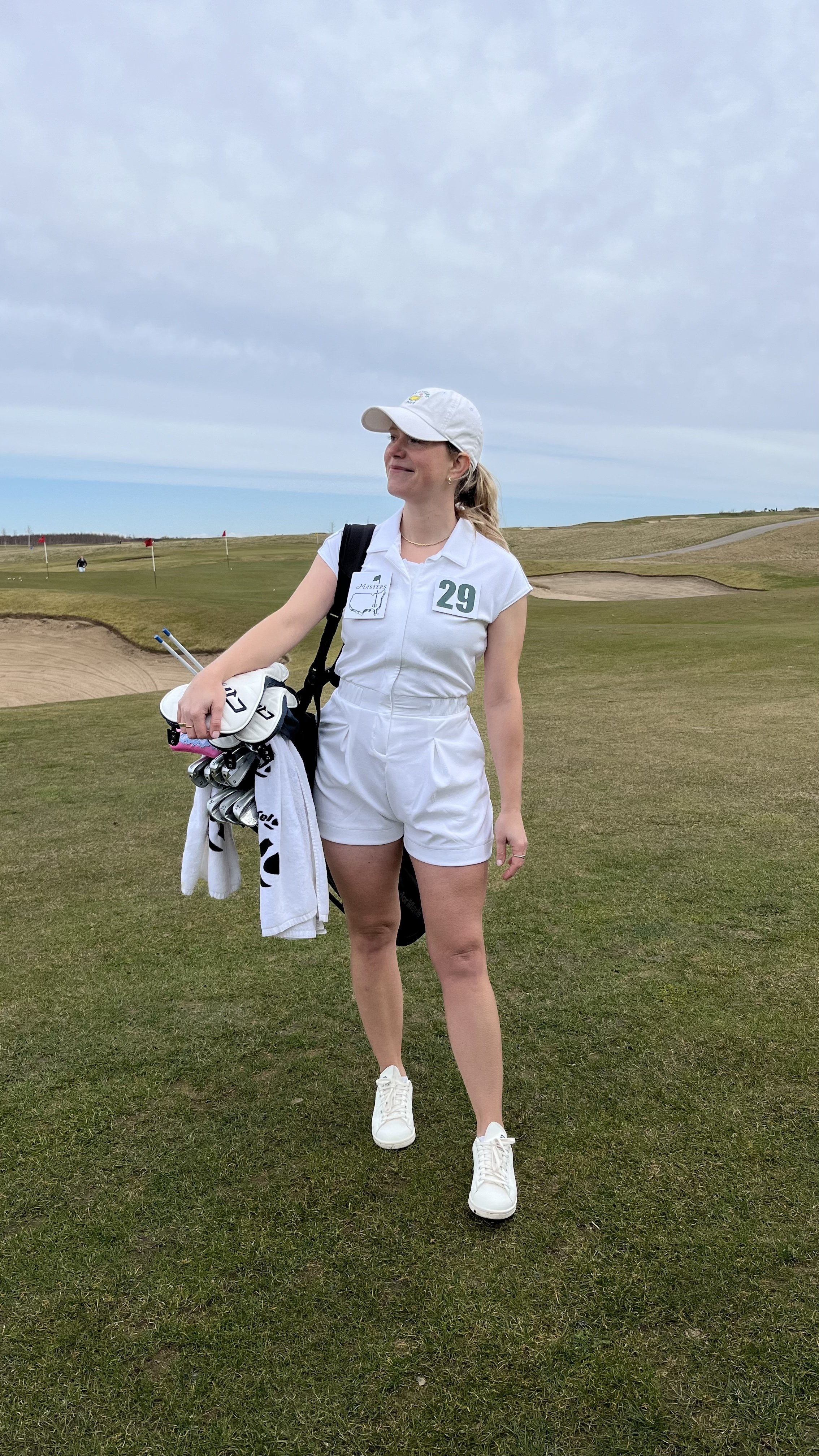 Masters inspired golf outfit @puttingwithellie.jpg