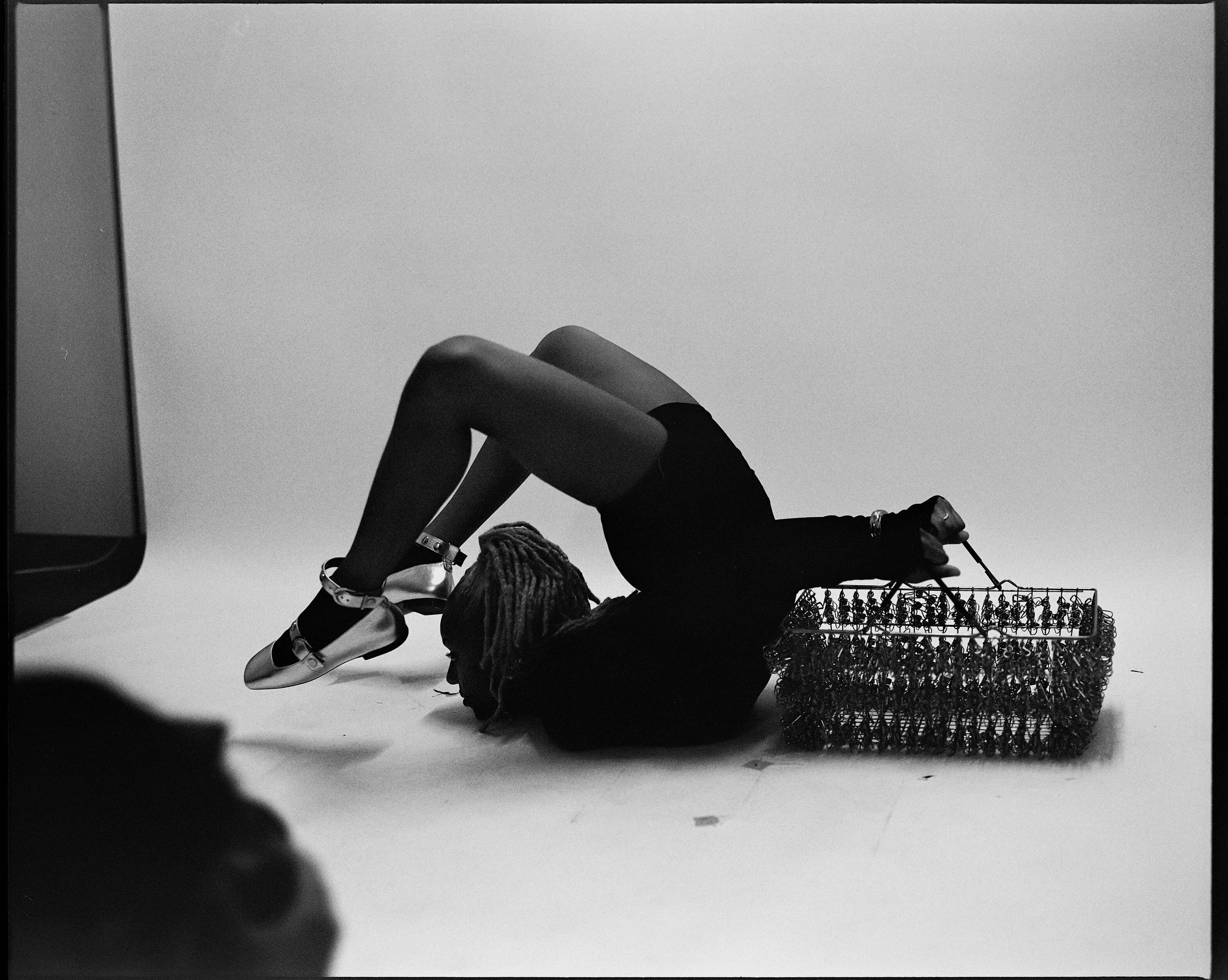 000074240009 b&w.JPG