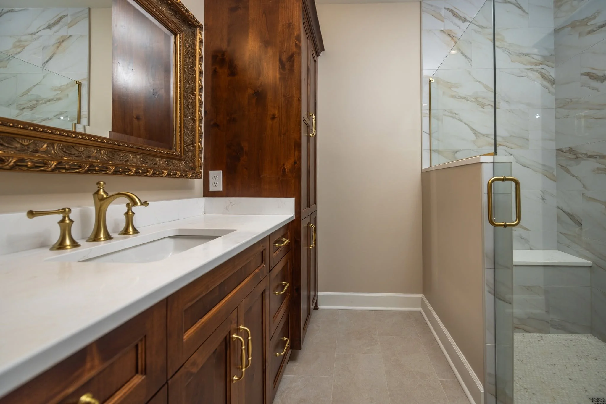 Razor primary bath vanity.jpg