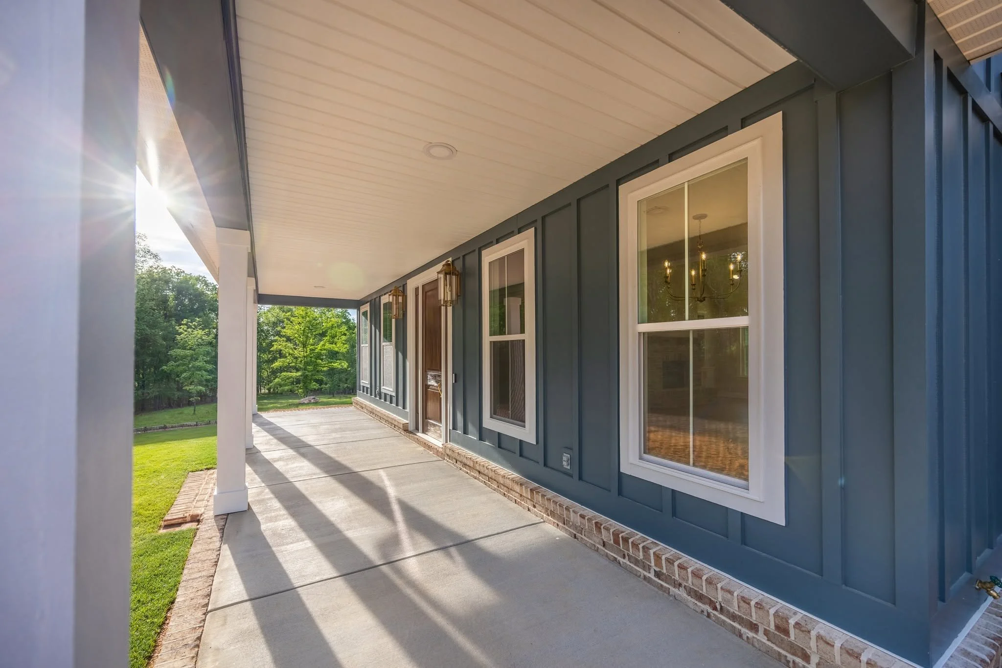 Razor Front porch.jpg