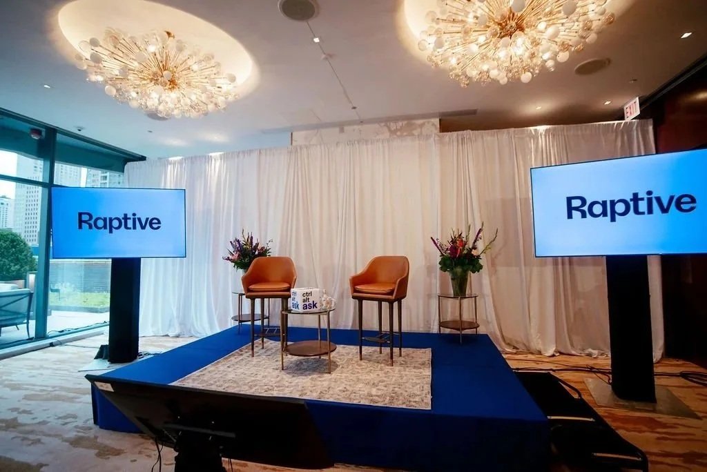 Live event production with professional sound and lighting in Chicago