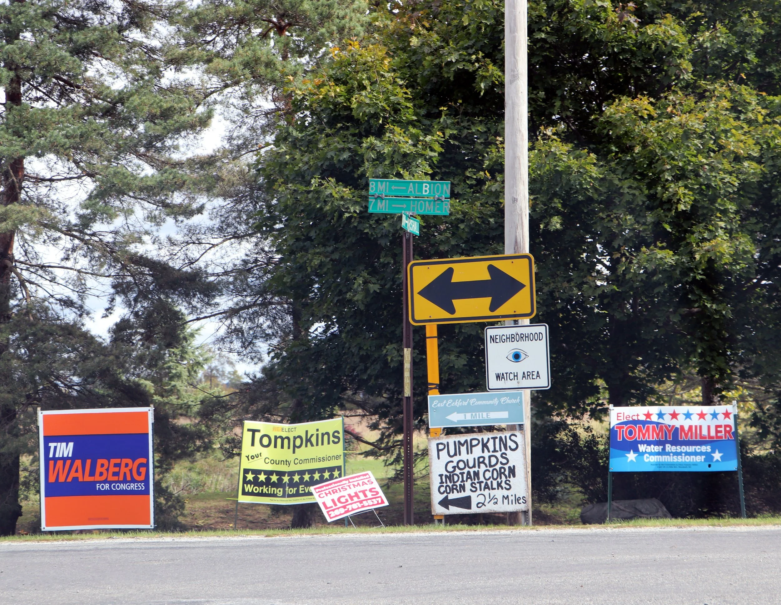 Vote Election signs in Rural Michigan 2024