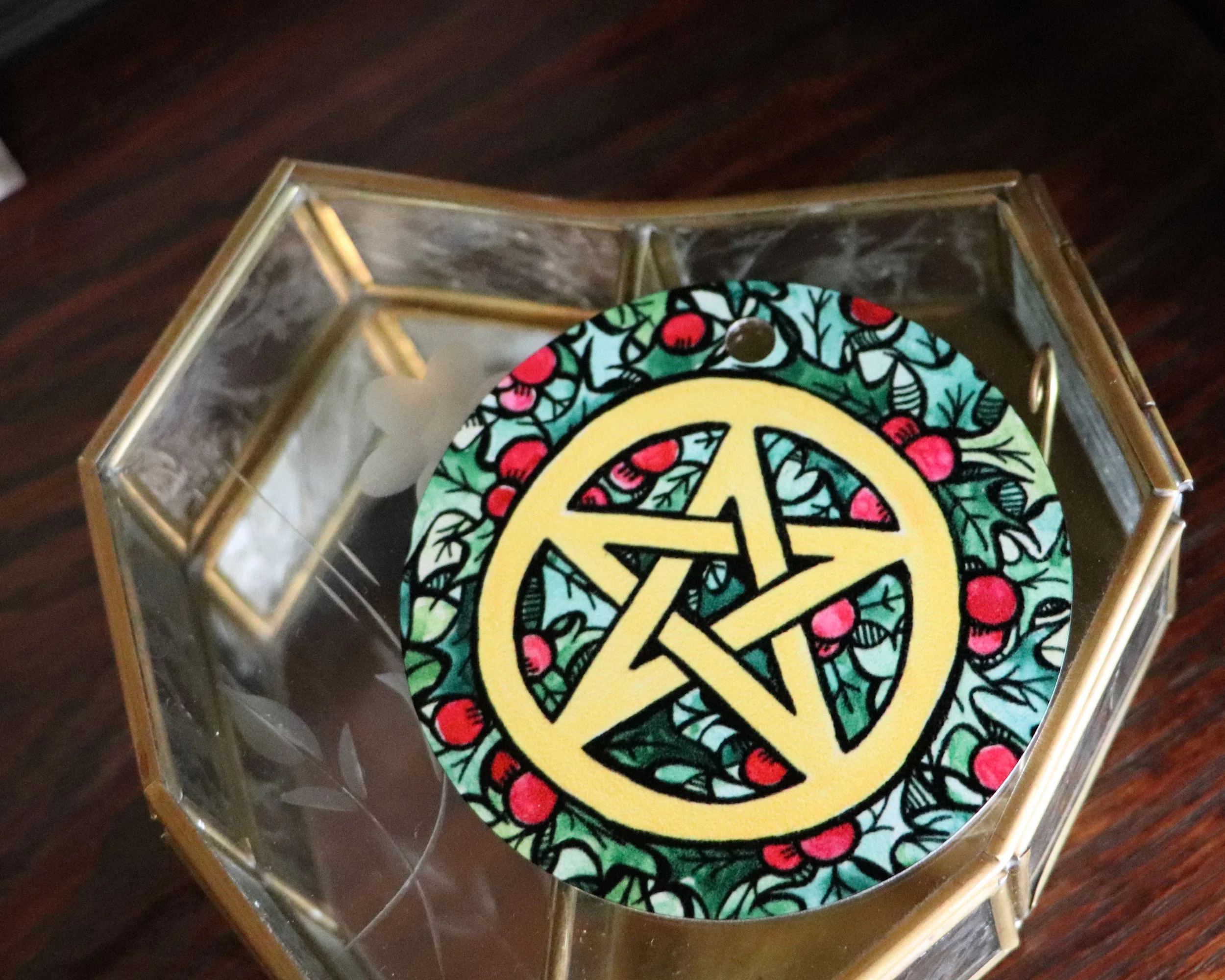 Pagan Yule Pentacle Art