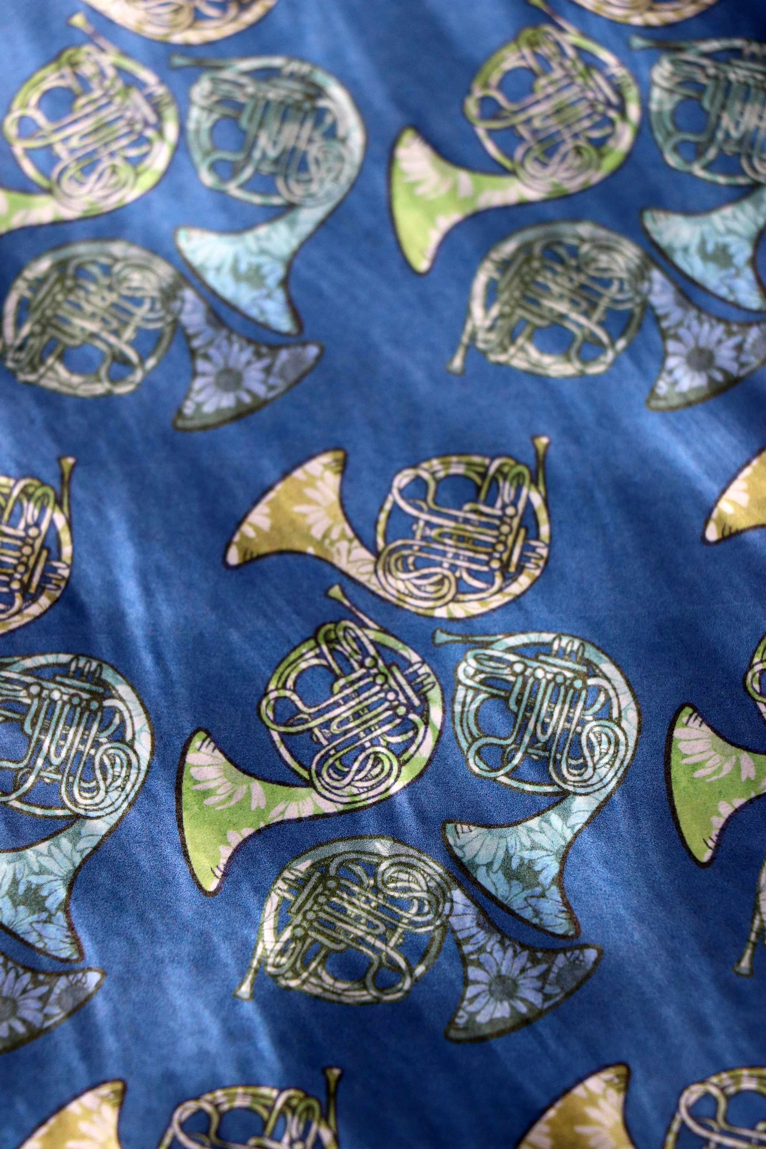 French Horn Wrapping paper