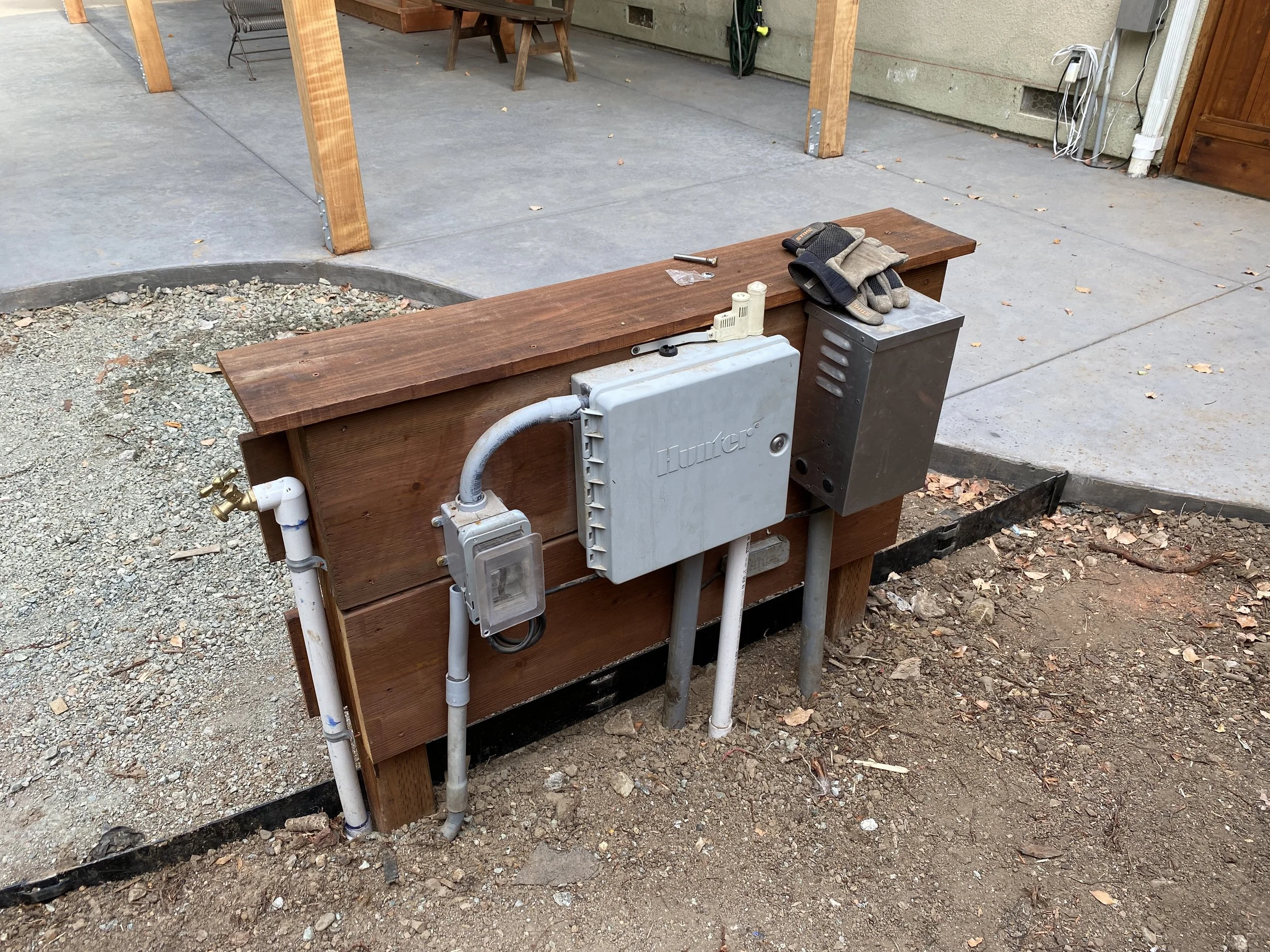 Electrical Wall 1.JPG