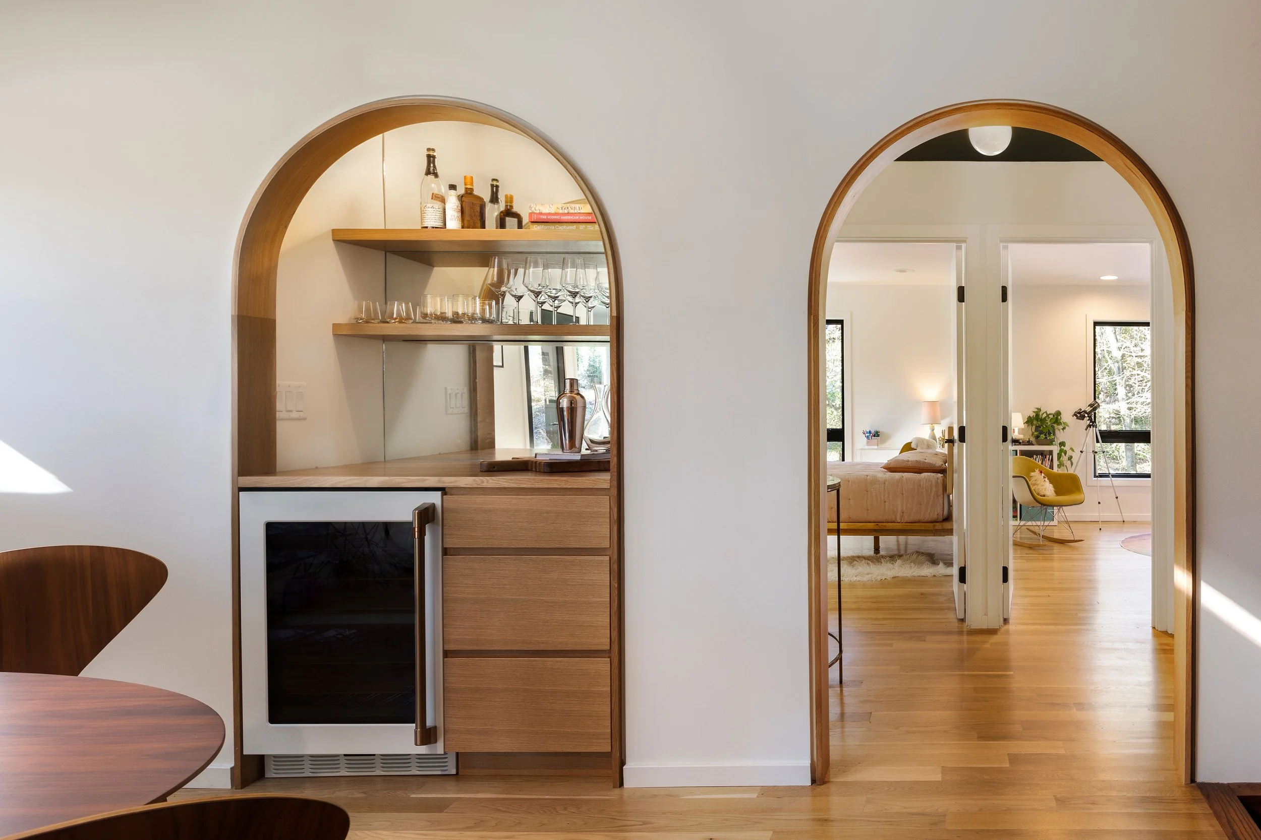 Modern Dining Room Arches