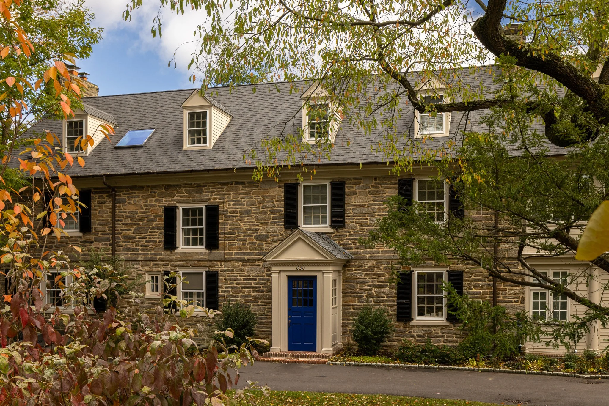 630_W_Mt_Airy_Exterior_Web-9.jpg