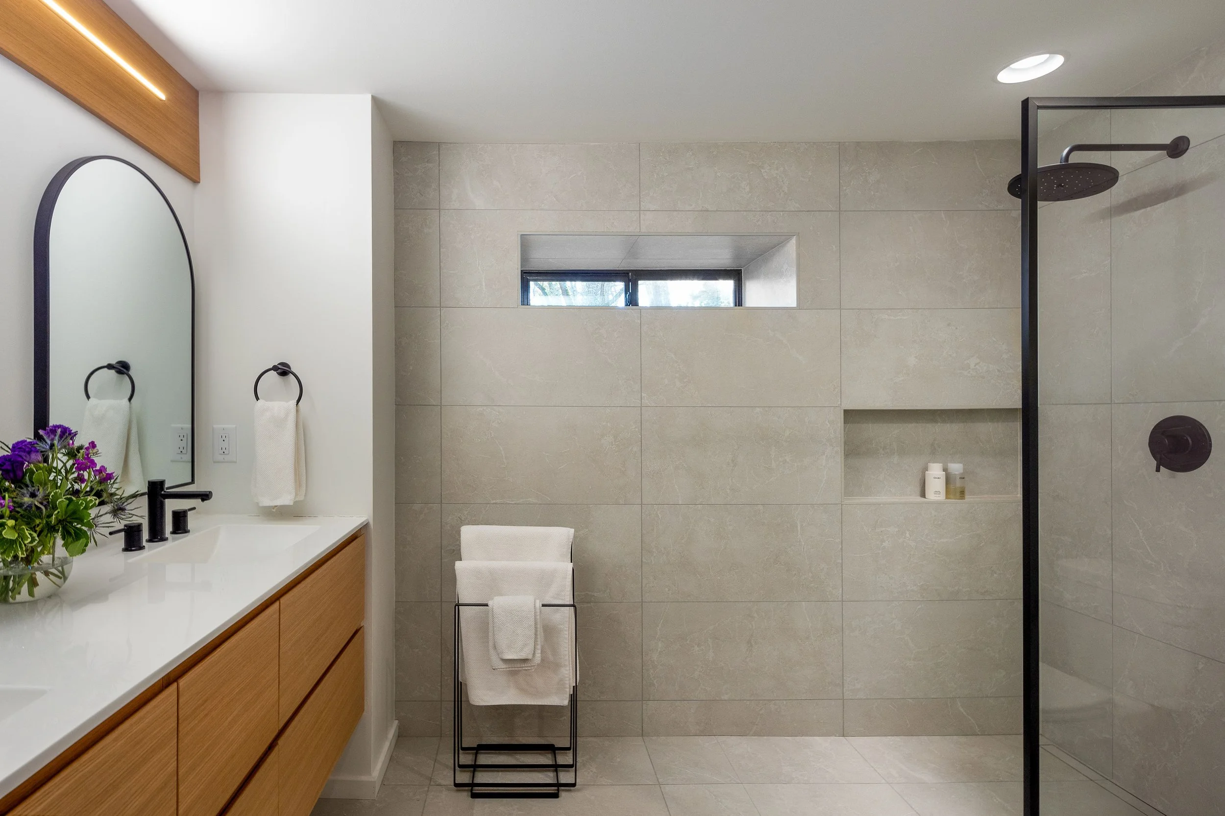 Modern Primary Bathroom