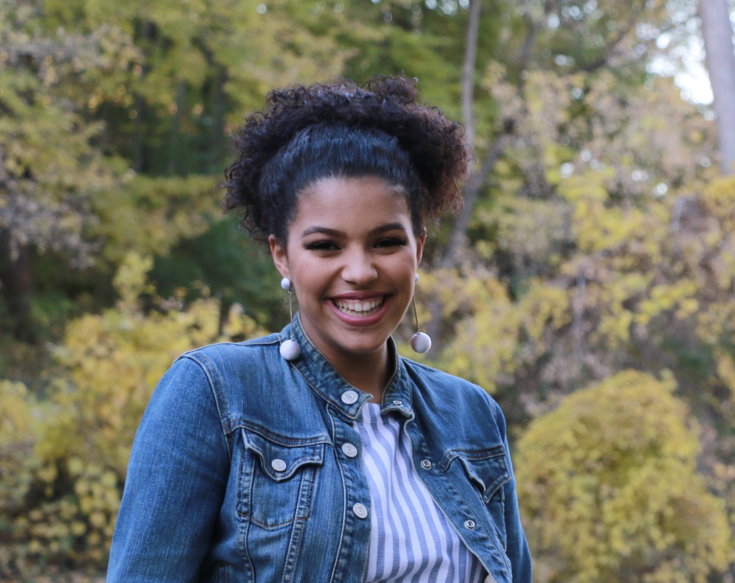 Anderson Headshot.jpeg