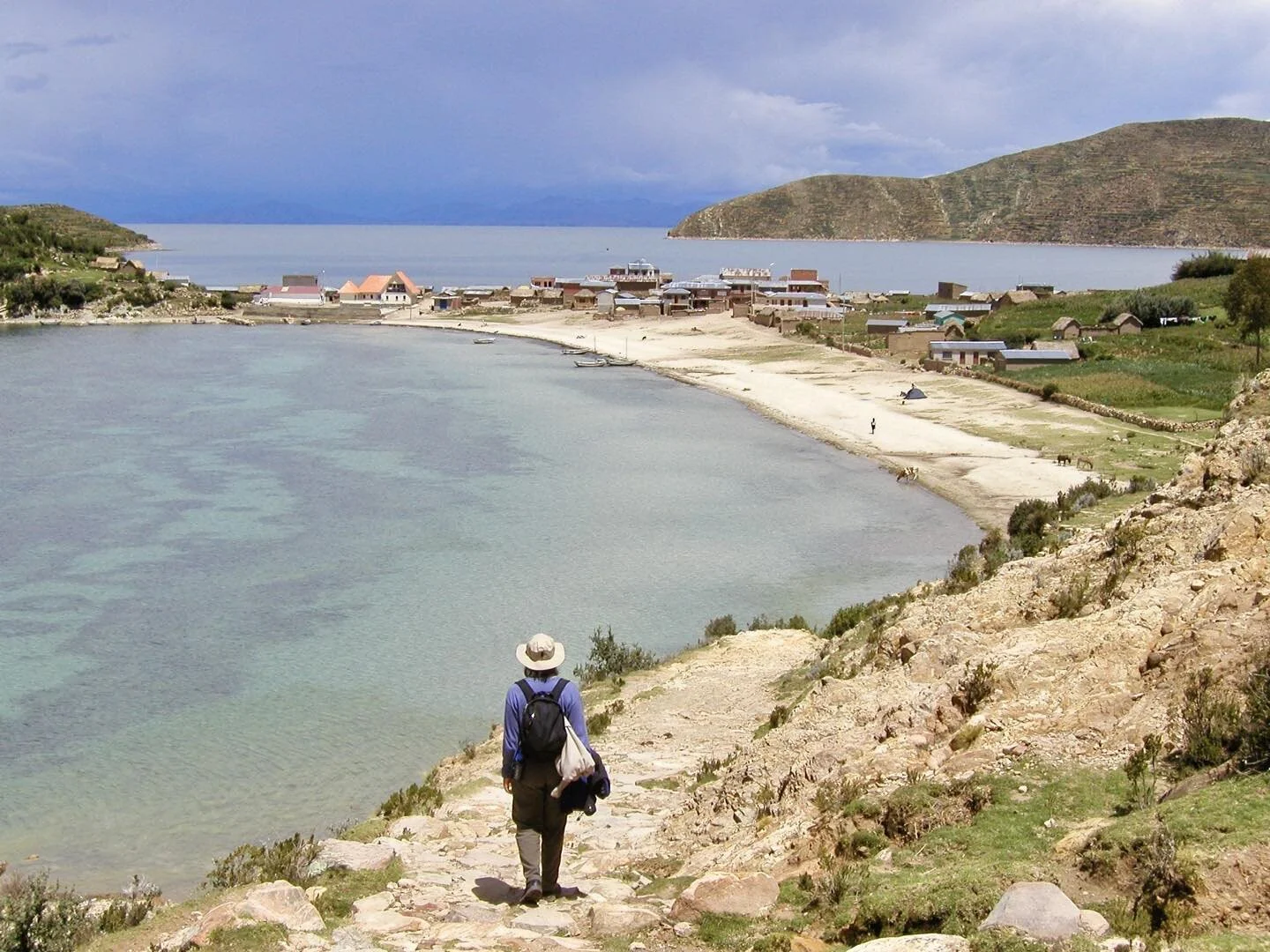 Thrilled to announce that I’ve signed with literary agent @fayebender @thebookgrp, for representation of my debut middle grade historical novel set in the ancient Andes! 
I’m incredibly excited for this partnership and look forward to sh