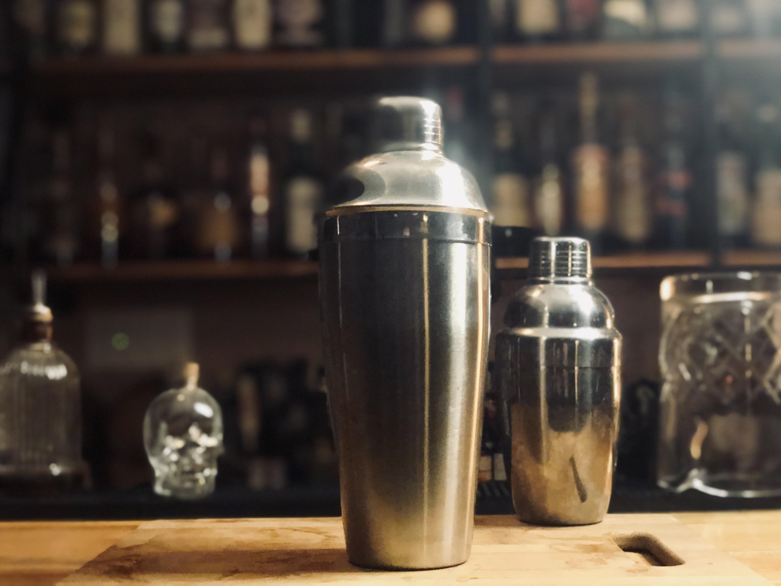 how to shake a cocktail