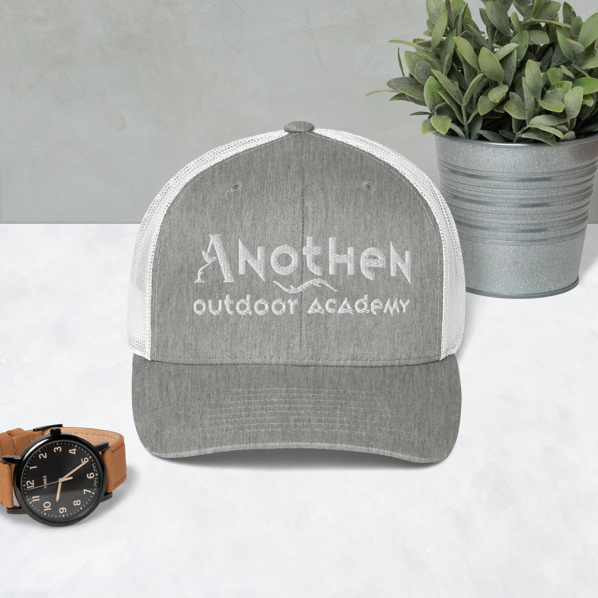 retro-trucker-hat-heather-grey-white-front-689b7a5c103a1.jpg
