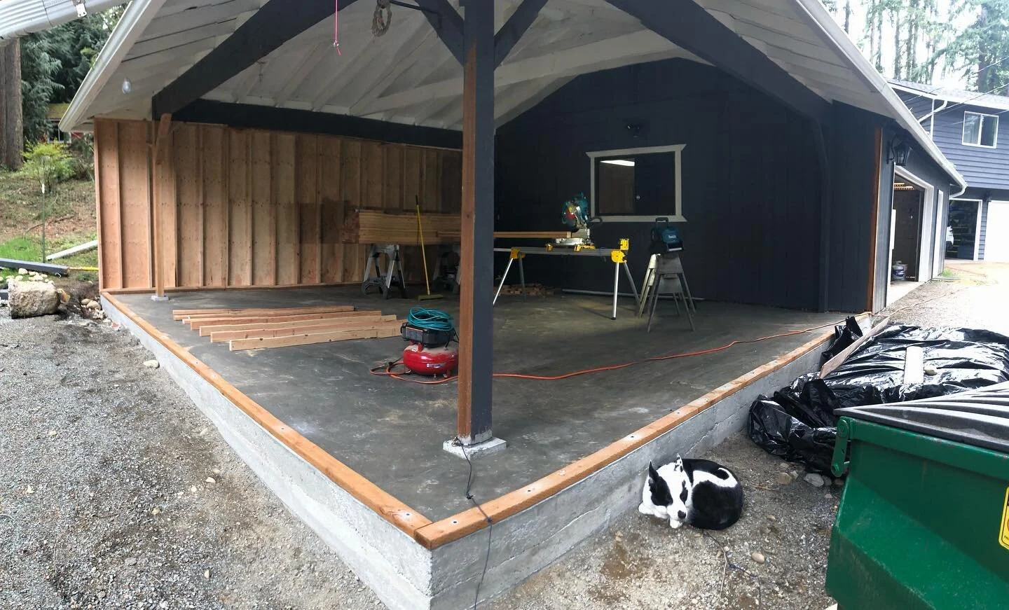 Such a good day. #framing #carpenterlife #dog #dreamshop