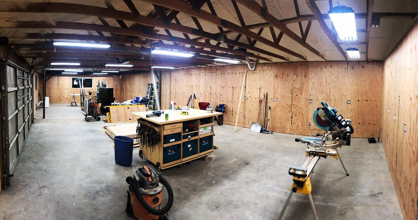Shop update: walls clad with 5/8s CDX plywood. Big thanks to @hiramwoodworking for most of the heavy lifting. Next up, window trim! #dreamshop #echoooo