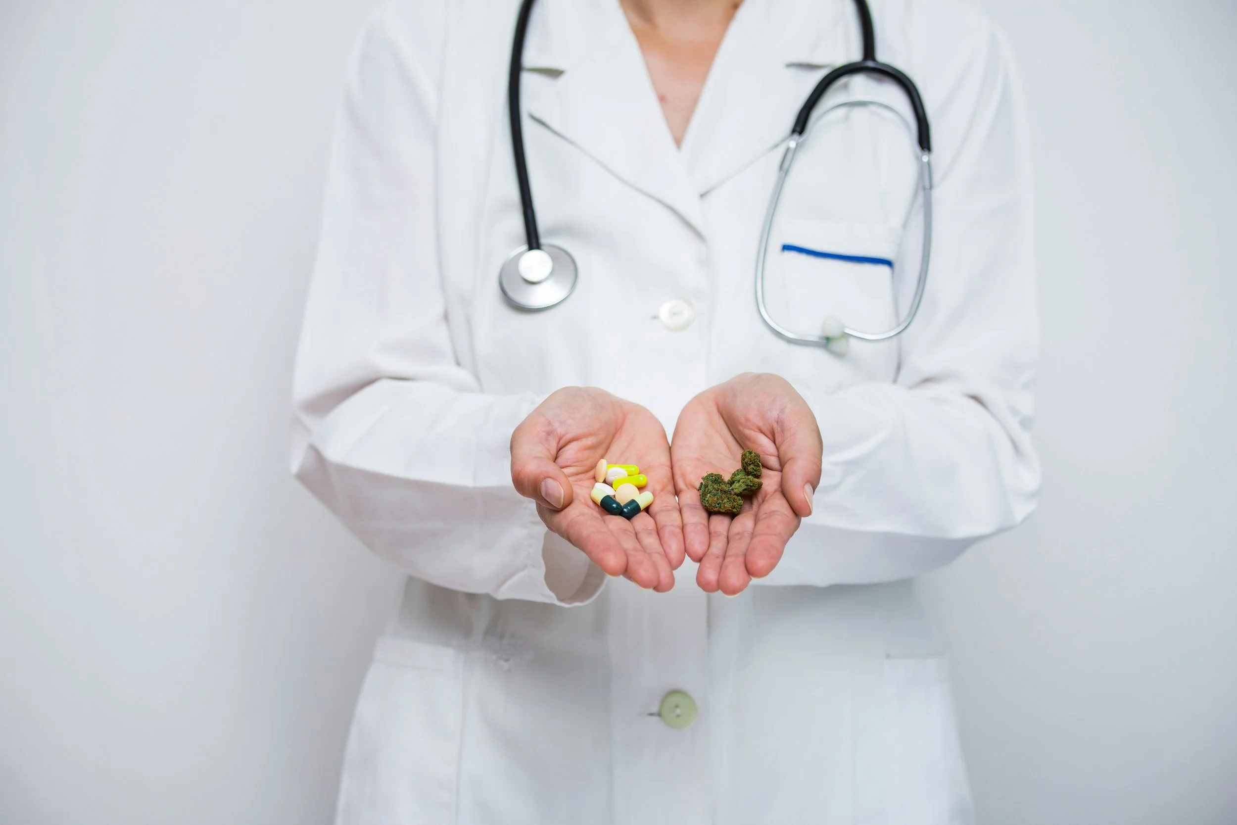 A medical marijuana doctor at Thrive Dispensary, a leading Texas cannabis clinic, providing expert care under the Texas Compassionate Use Program for patients seeking medical cannabis in Texas.