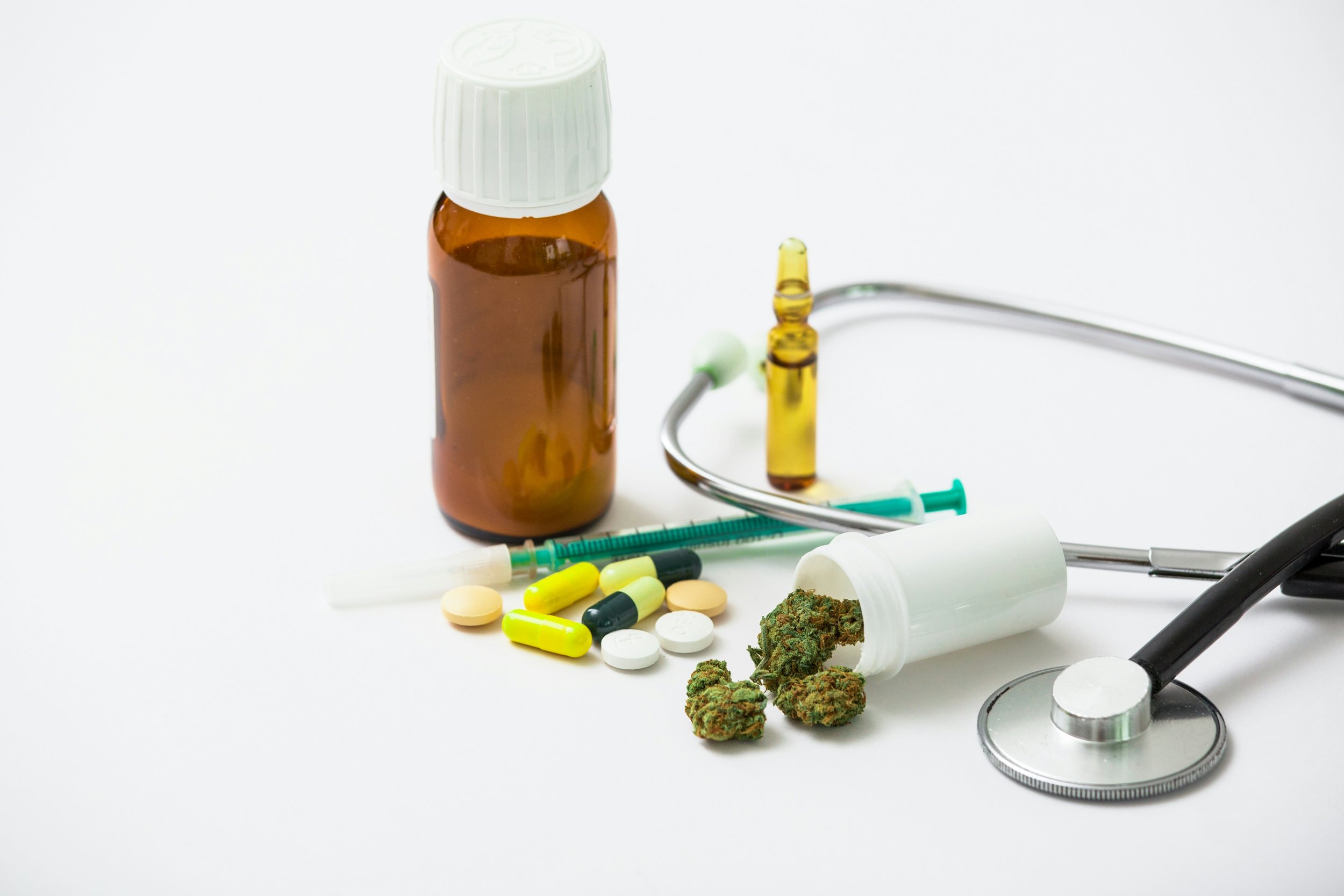 Medical cannabis in Texas offered at Thrive Dispensary, with products compliant with the Texas Compassionate Use Program and overseen by experienced marijuana doctors like Dr. Lisa Gardner.