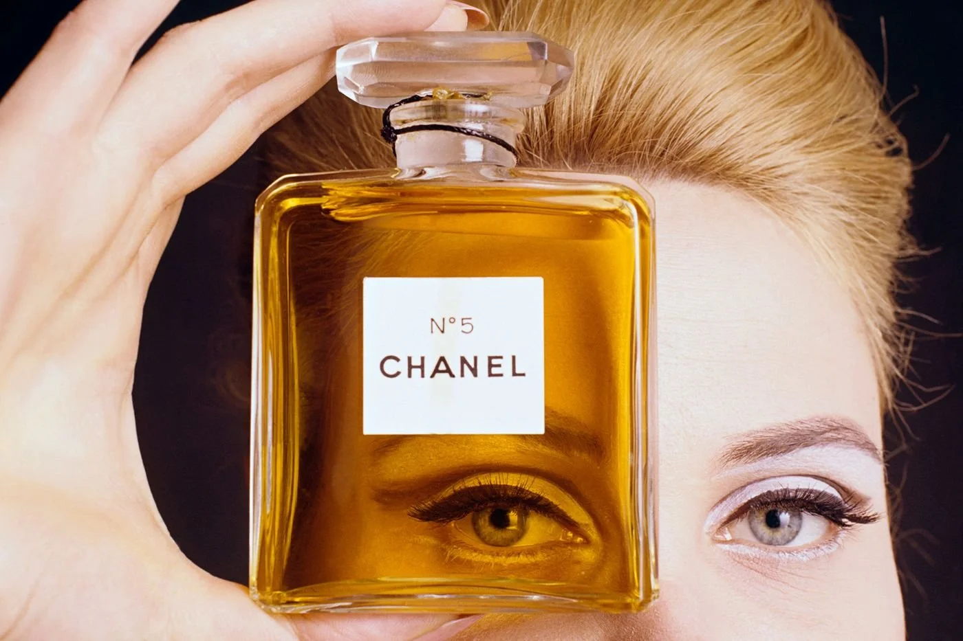 The Lost Art of a Signature Scent
