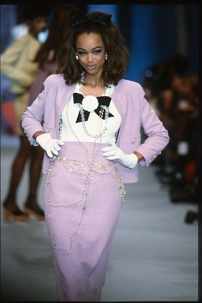 tyra-banks-walks-the-runway-during-the-chanel-ready-to-wear-news-photo-502741044-1550586468.jpg