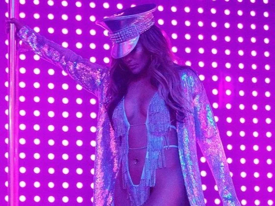 Iconic Outfits in the Film Hustlers