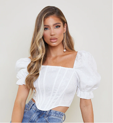 Image Courtesy: PrettyLittleThing