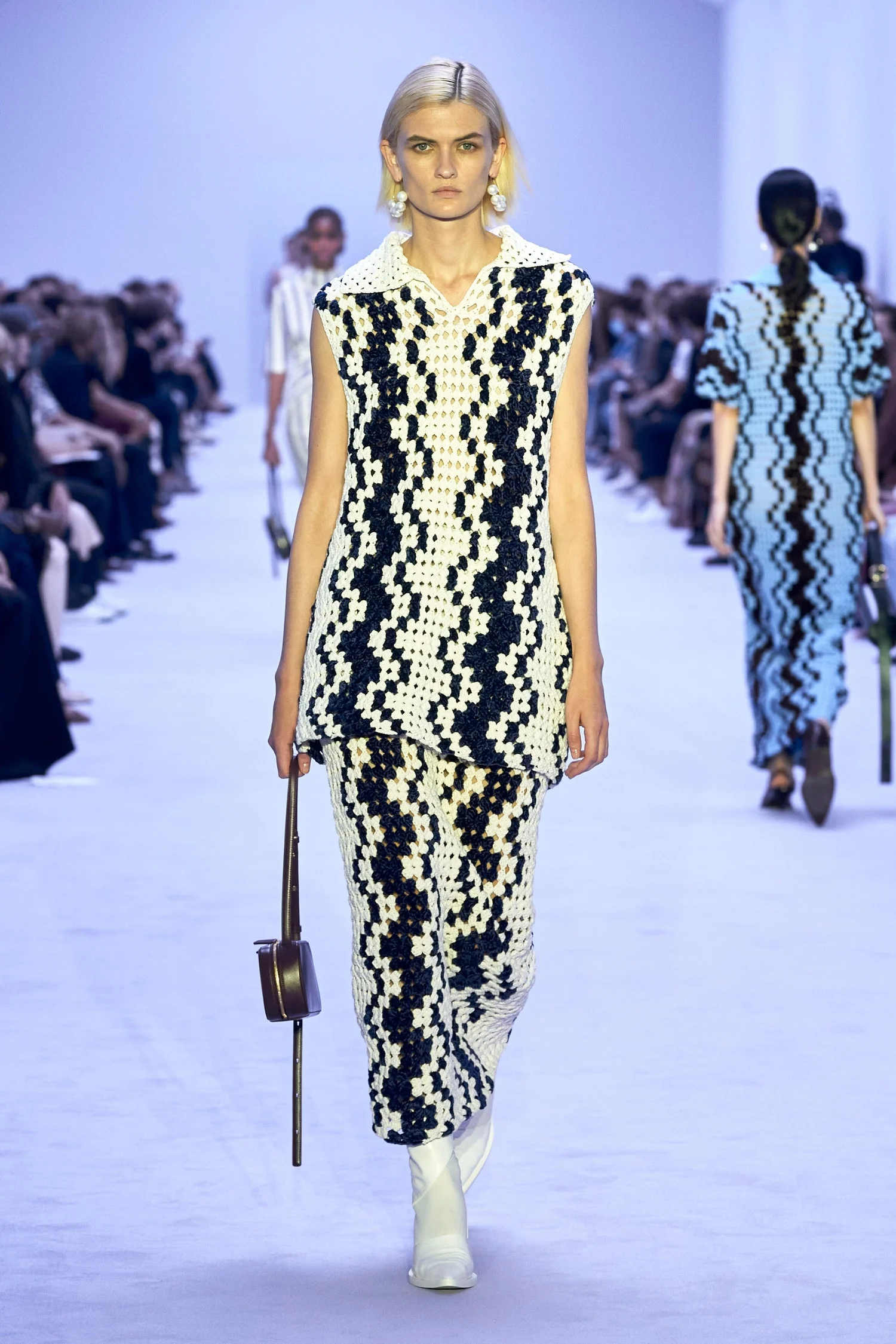 strike jil sander.jpeg