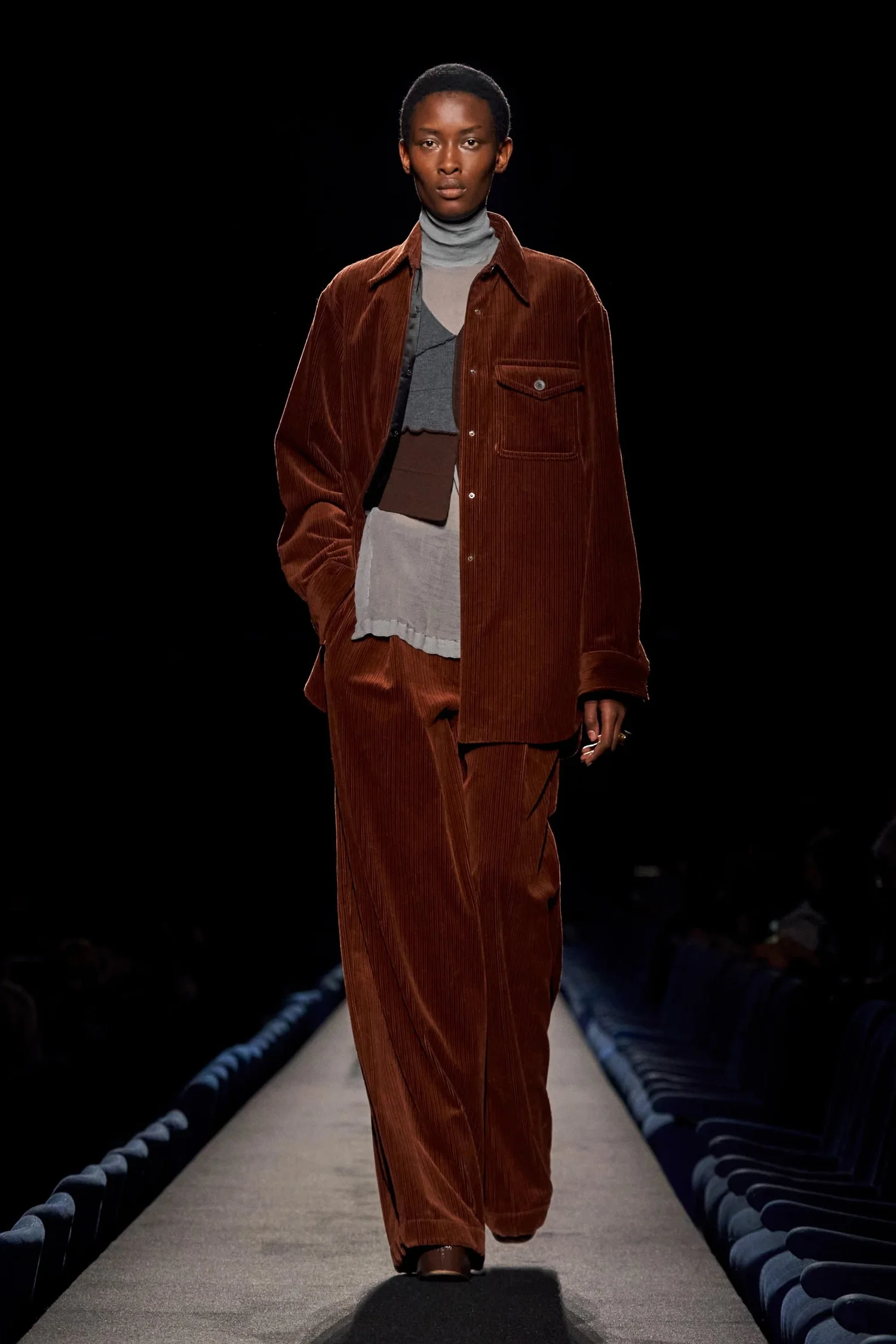 DRIES_VAN_NOTEN_RTW_AW23_2732X4098_LOOKS_034.jpg