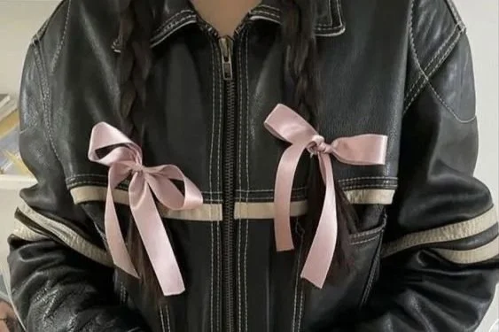 The Girls are Girling: The Return of Bows, Ribbon, and Ballet Flats