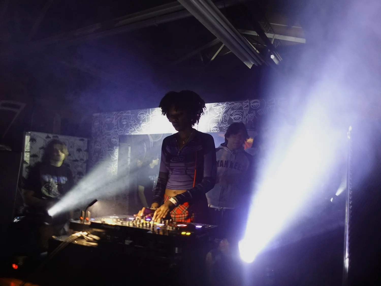 An Introspection on The Inherent Romanticism of a Rave