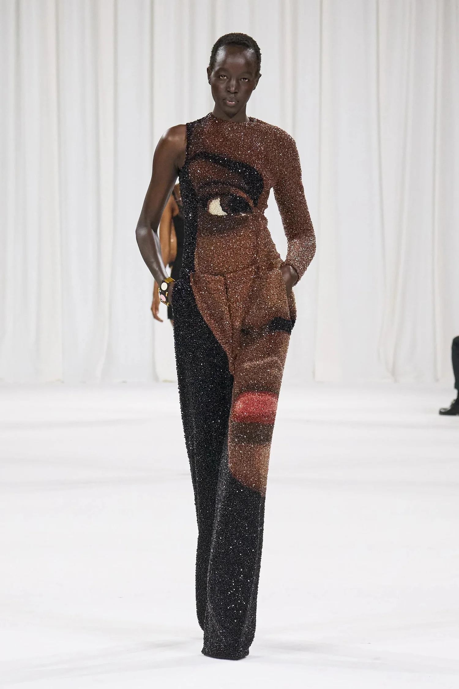 00003-balmain-spring-2025-ready-to-wear-credit-gorunway_4745031641288511824.jpg