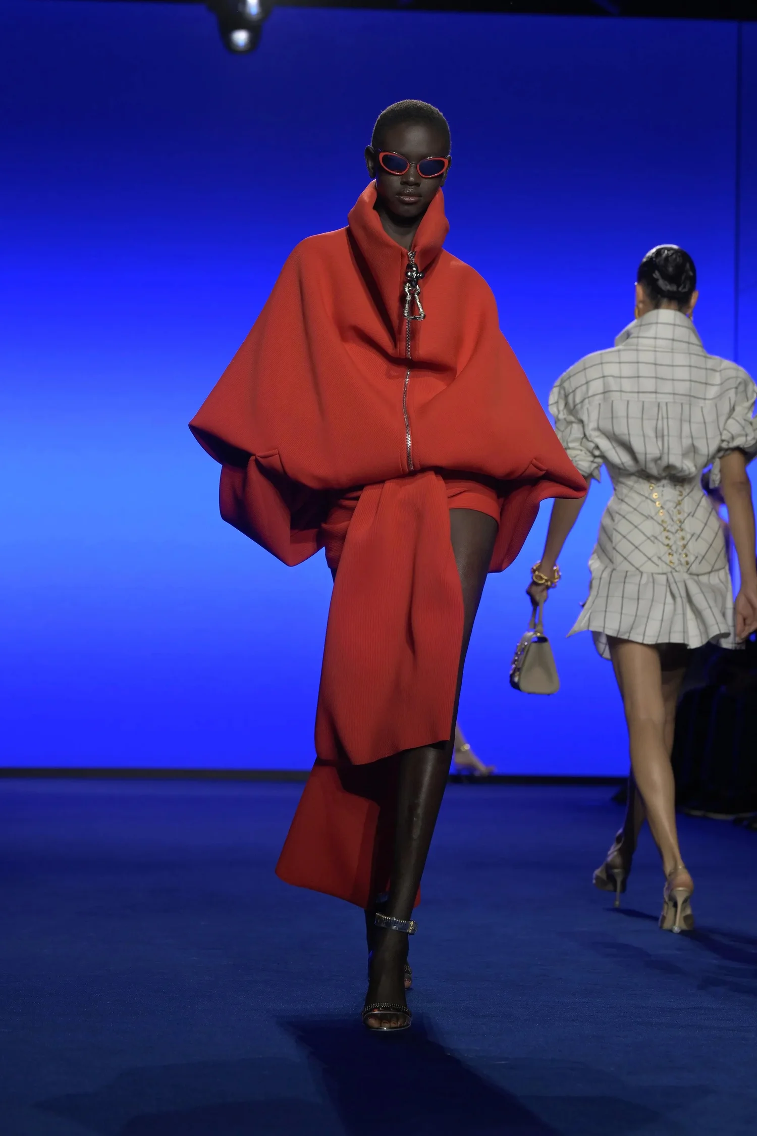 00011-schiaparelli-spring-2025-ready-to-wear-credit-brand_4745032179468706154.jpg