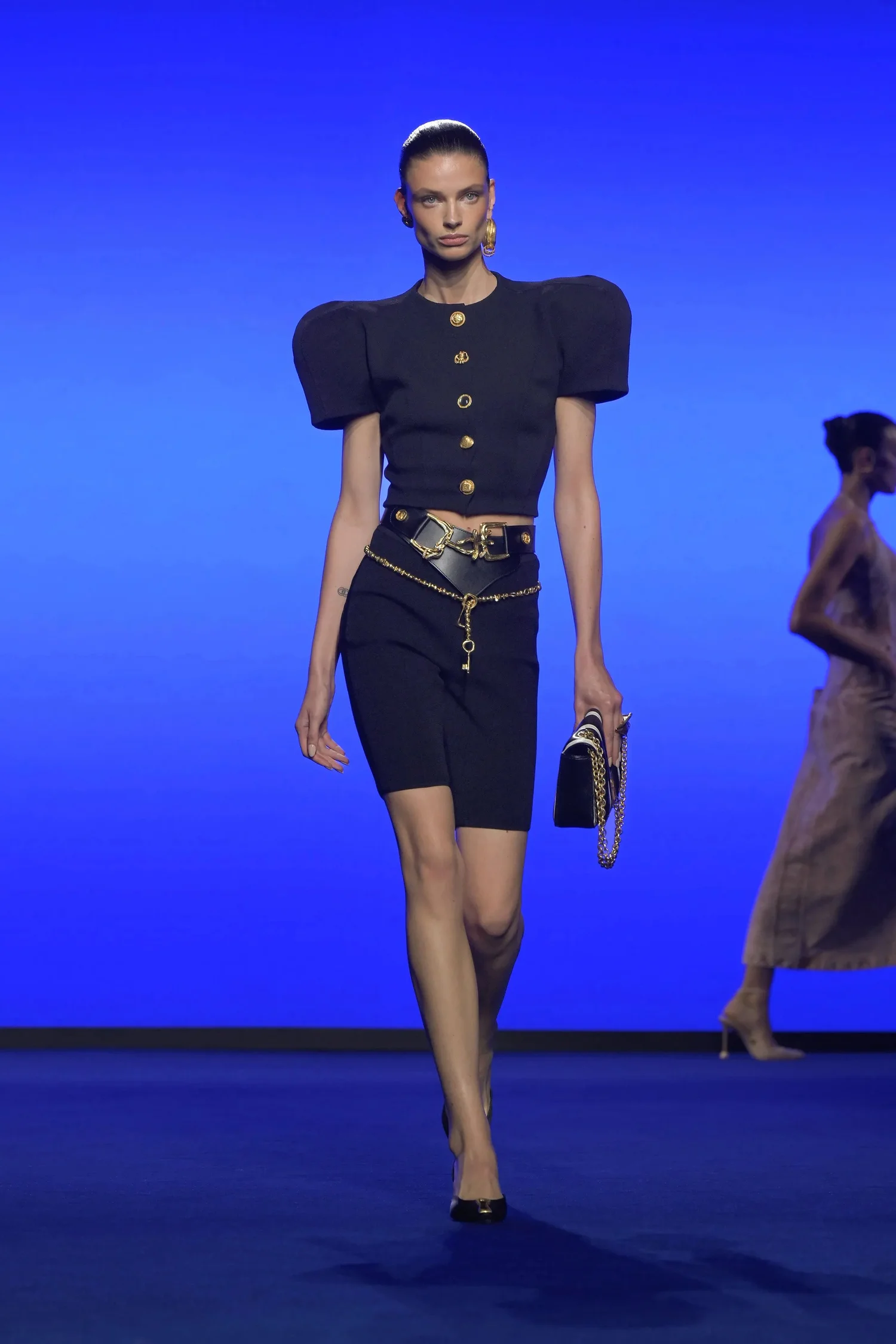 00032-schiaparelli-spring-2025-ready-to-wear-credit-brand_4745032179493807566.jpg