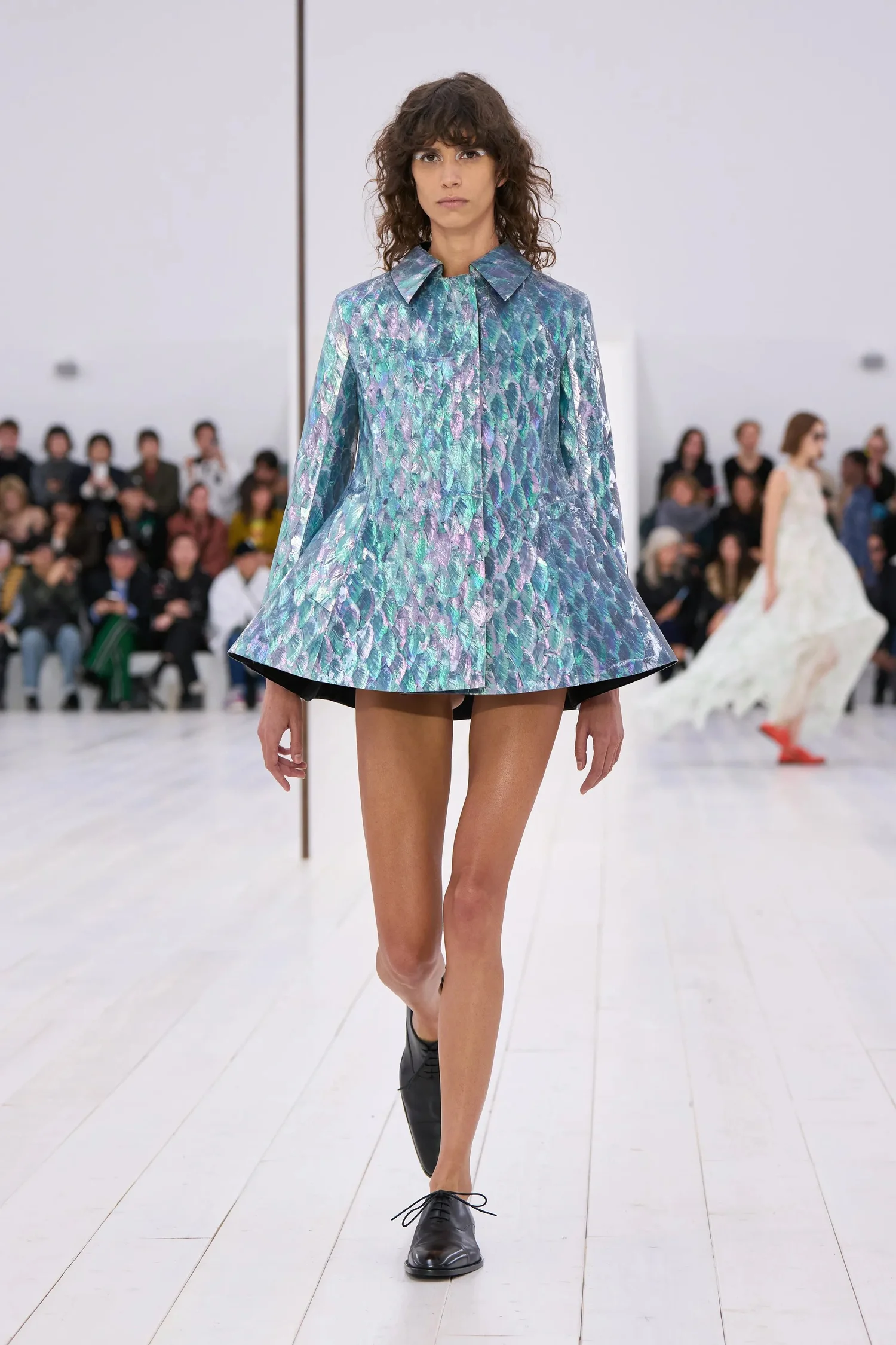 00020-loewe-spring-2025-ready-to-wear-credit-gorunway_4745032258753470610.jpg