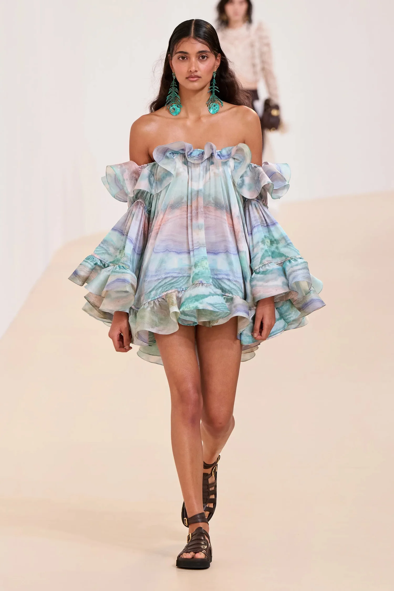 00011-zimmermann-spring-2025-ready-to-wear-credit-gorunway_4745033667743232280.jpg