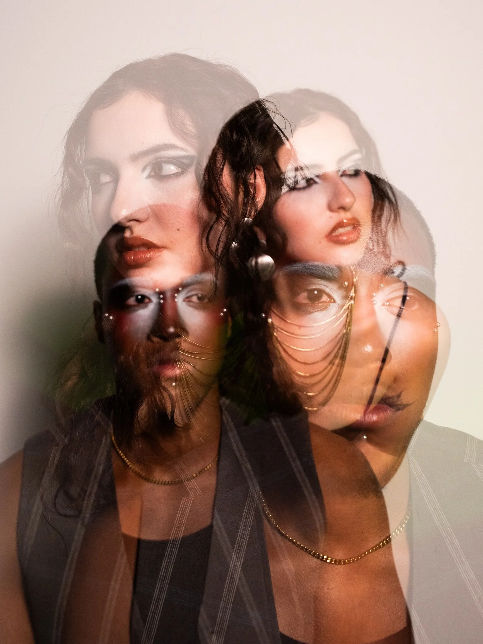 III.II WARPED
Warped exists at the edge of change, revealing different perspectives. Like life, it shows the beauty in what is strange. Through exaggerated perspectives and proportions, Warped expresses the acceptance that things are not always as th