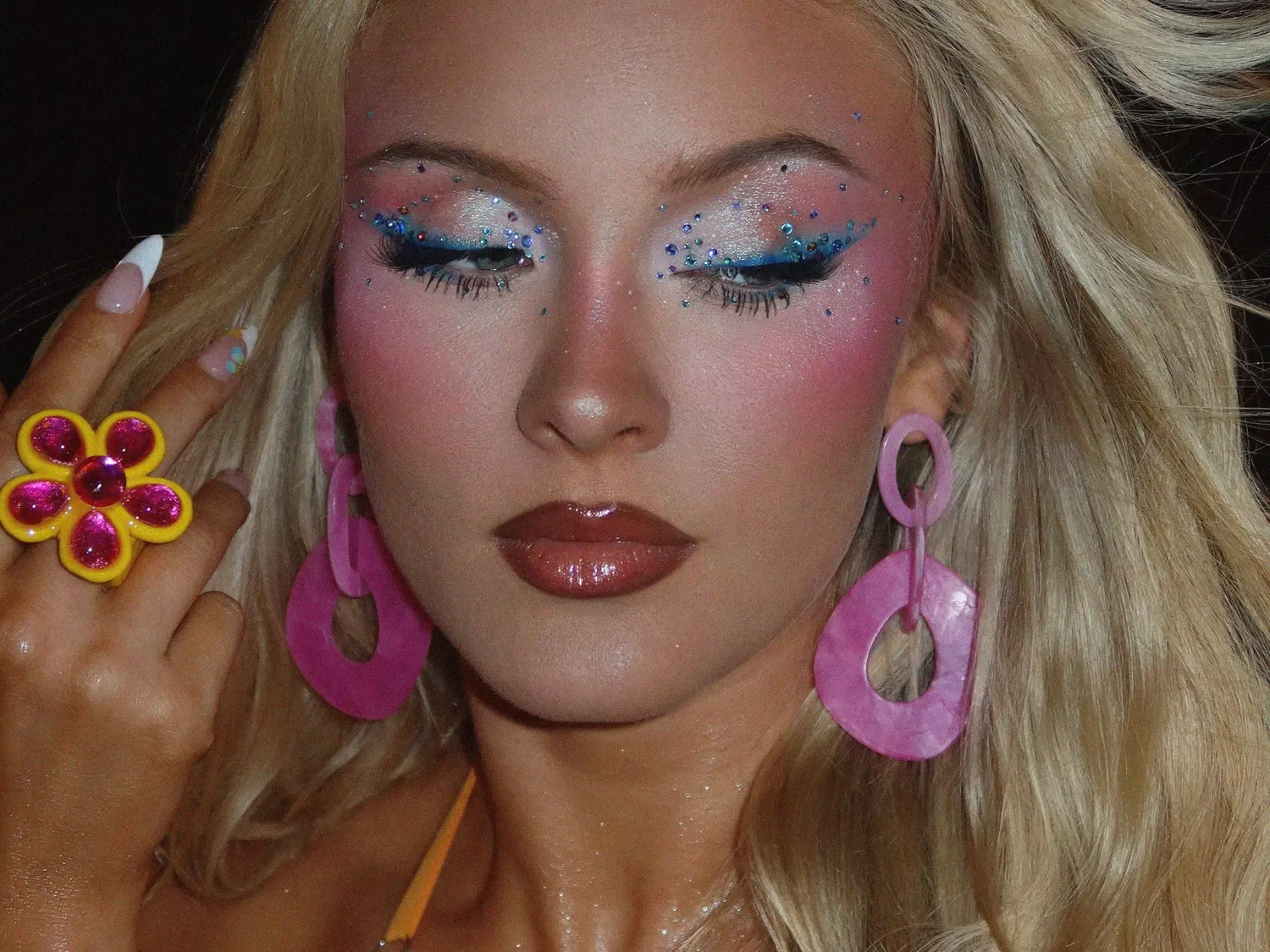 Base by base: How to Achieve Full Glam