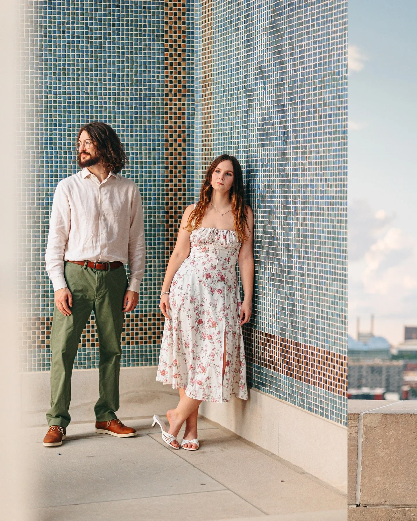 If I have ONE MORE CLIENT tell me they are &lsquo;bad at taking pictures&rsquo; and then literally pull out the model off duty casually leaning against tiles like we&rsquo;re summering in Italy and make it look so effortless by the end of our session