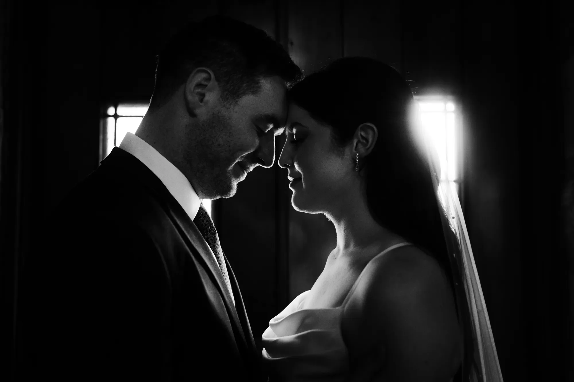 13-forehead-to-forehead-portrait-bw-pilgrim-chapel-kansas-city.webp