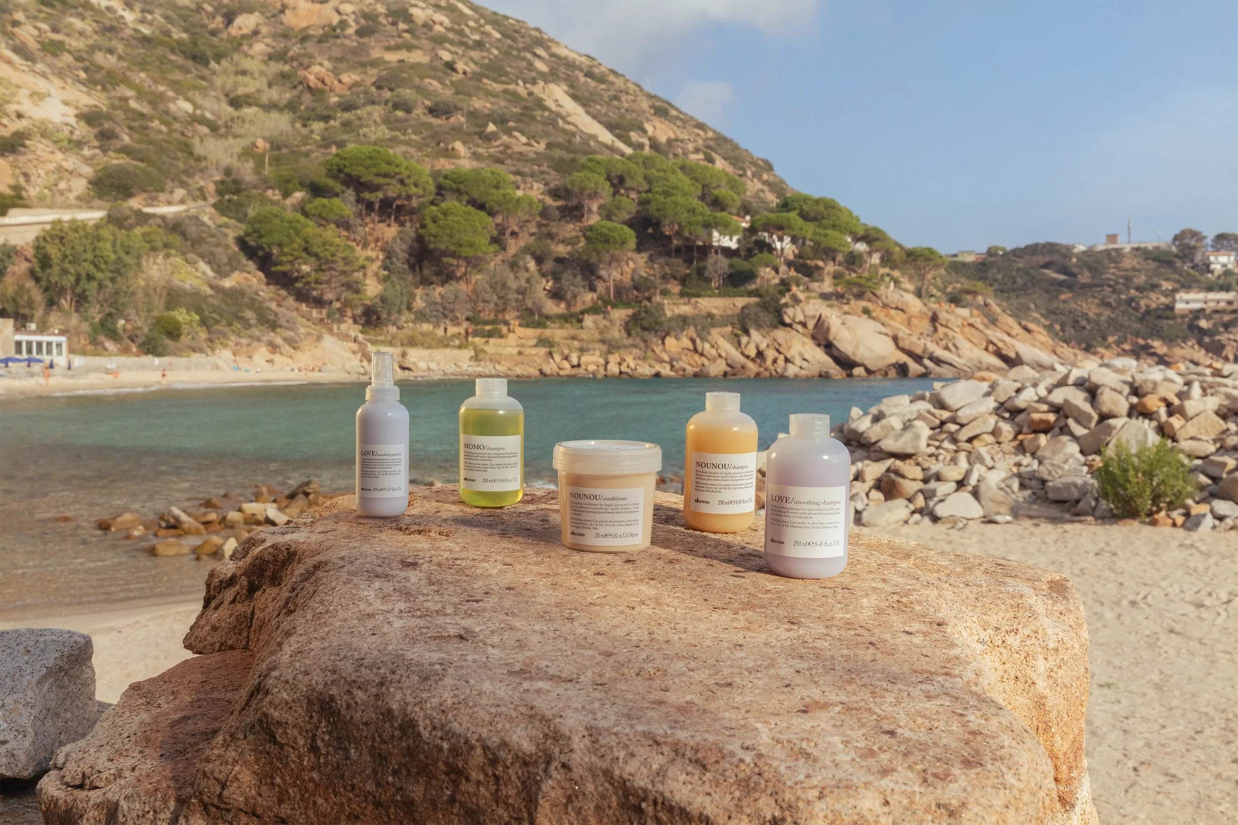 20% off Davines products and free Oi Ambience gift online with SO30