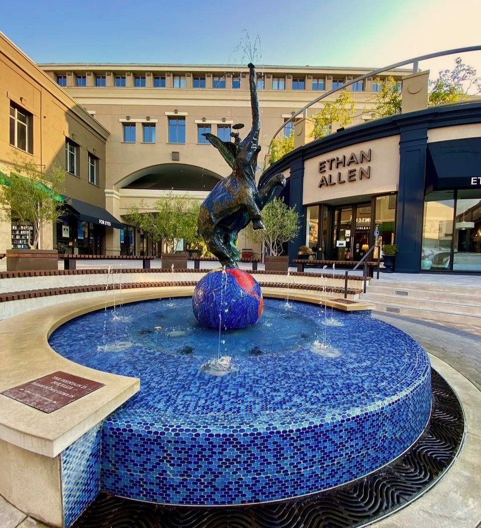 Town Center Corte Madera - Common Area - 2014