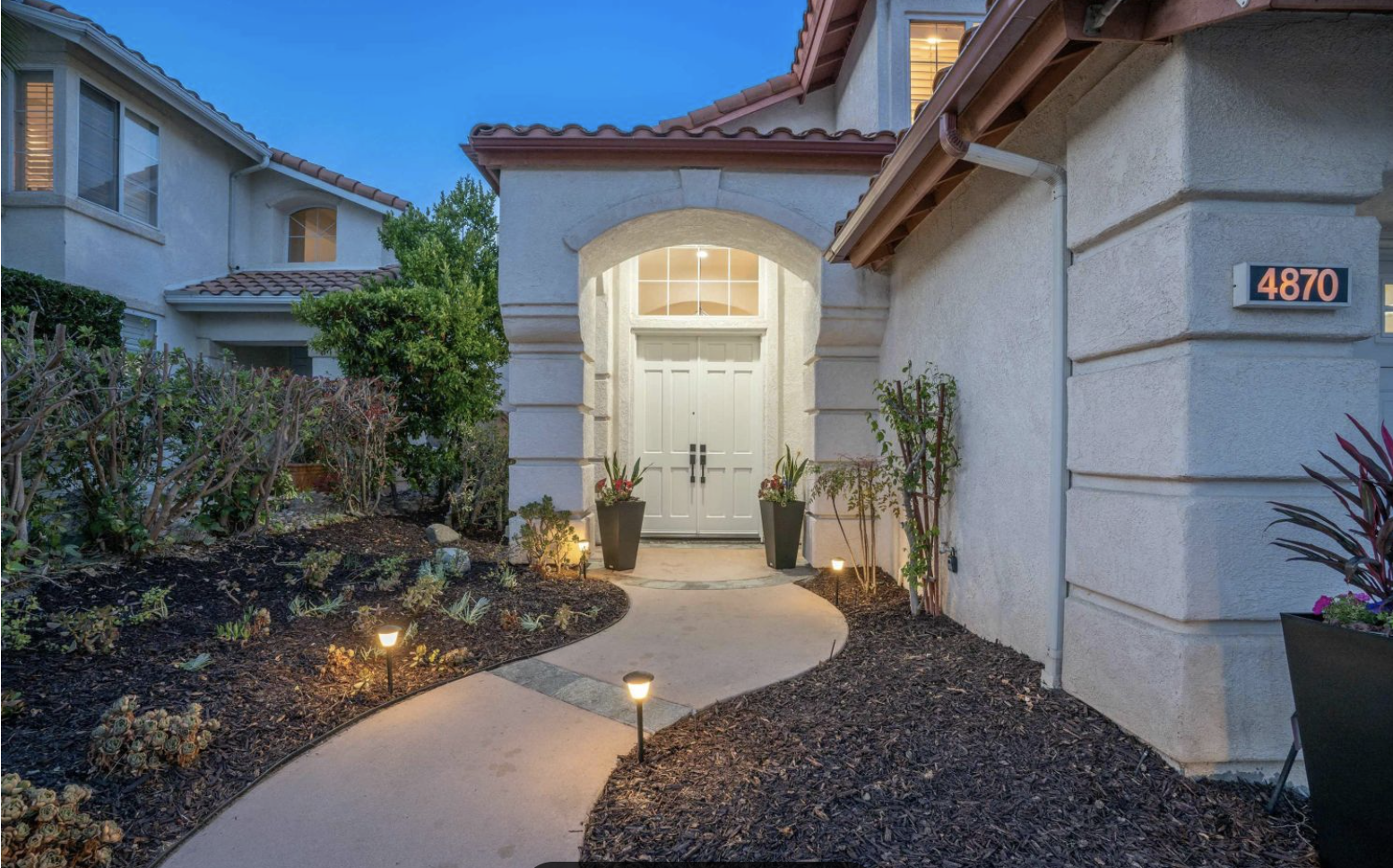 $1,945,000 |
4879 Algonquin Carmel Valley 92130 |
Represented Seller