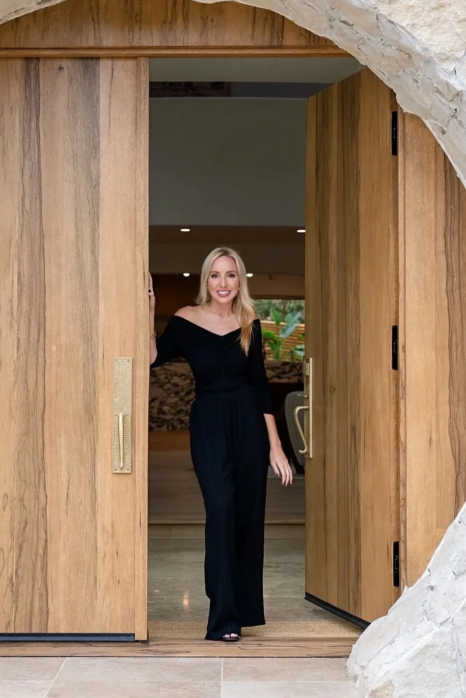 Mara Mehdy, luxury Compass Realtor serving Encinitas, Carlsbad, Del Mar, and North County San Diego