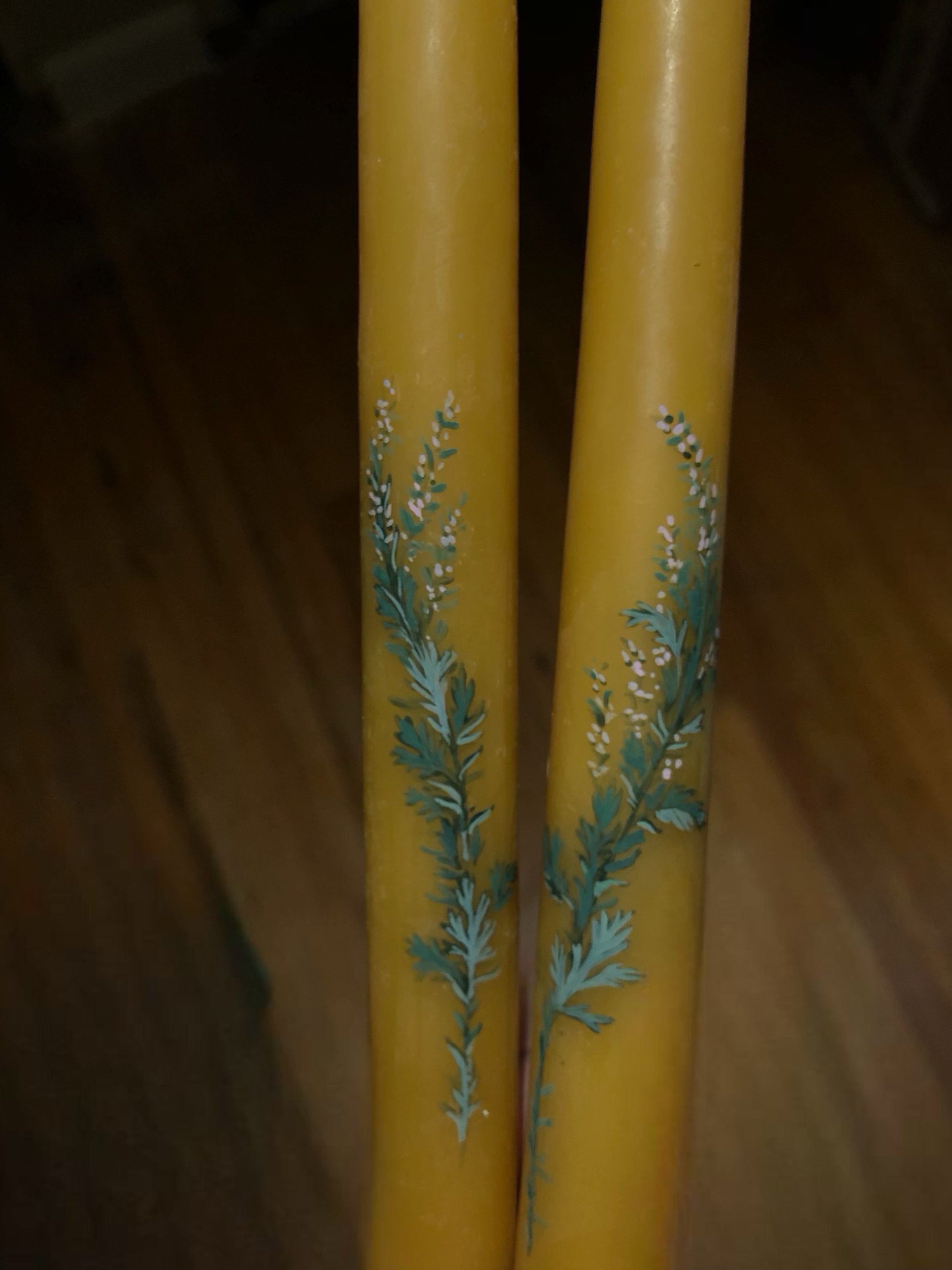 bees wax taper candles