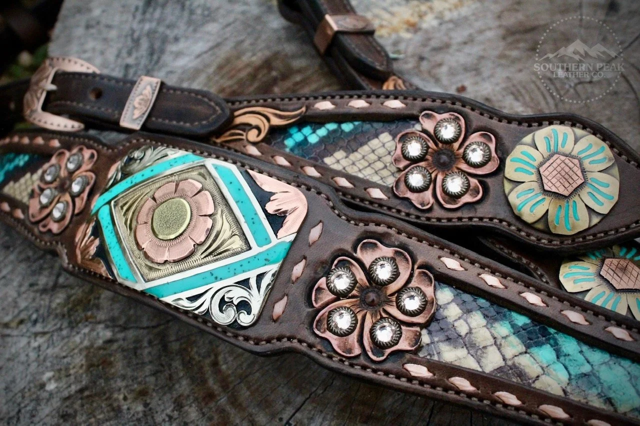 Statement Concho Set