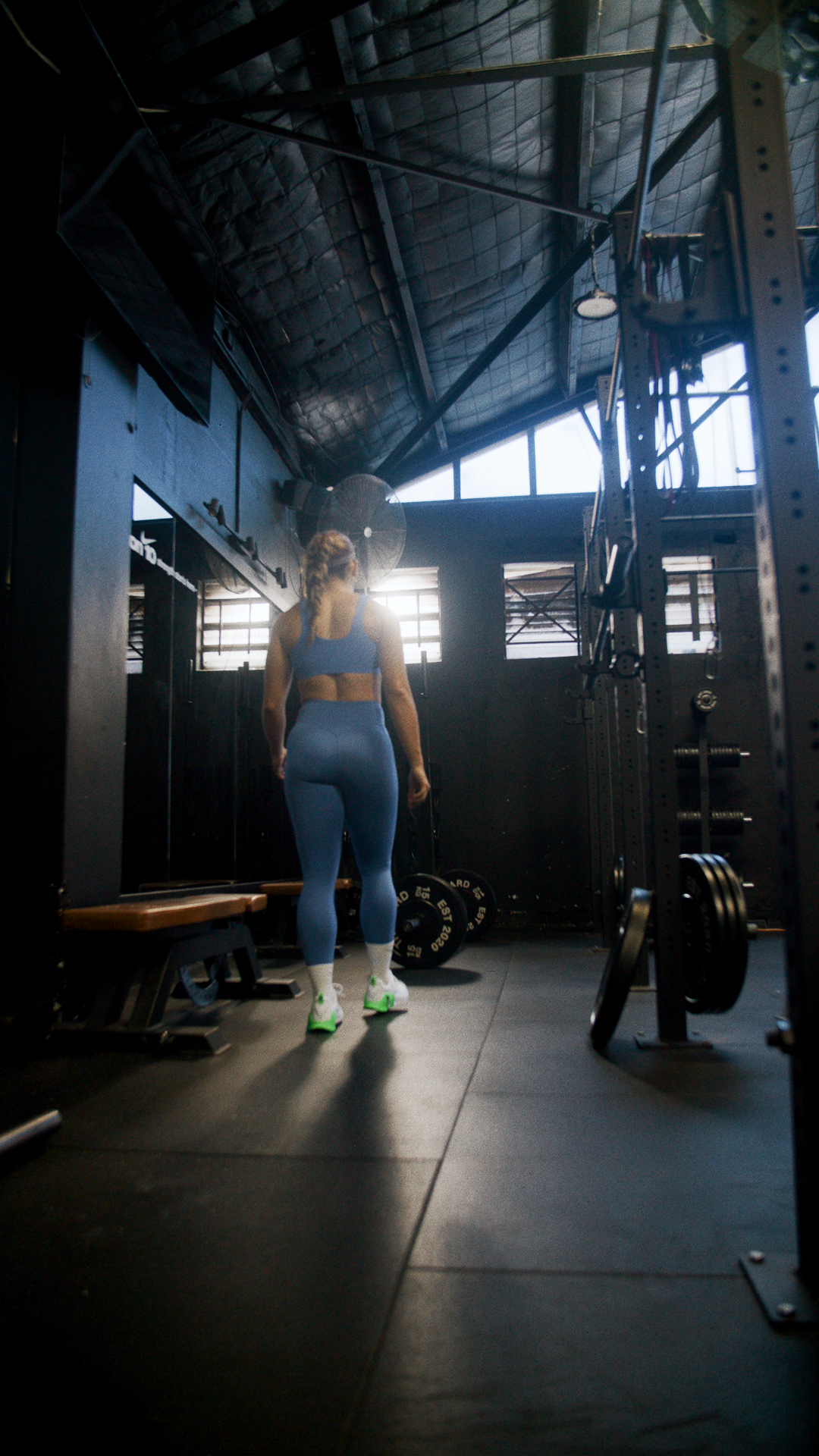 Sabie 01.00_00_01_07.Still001.png