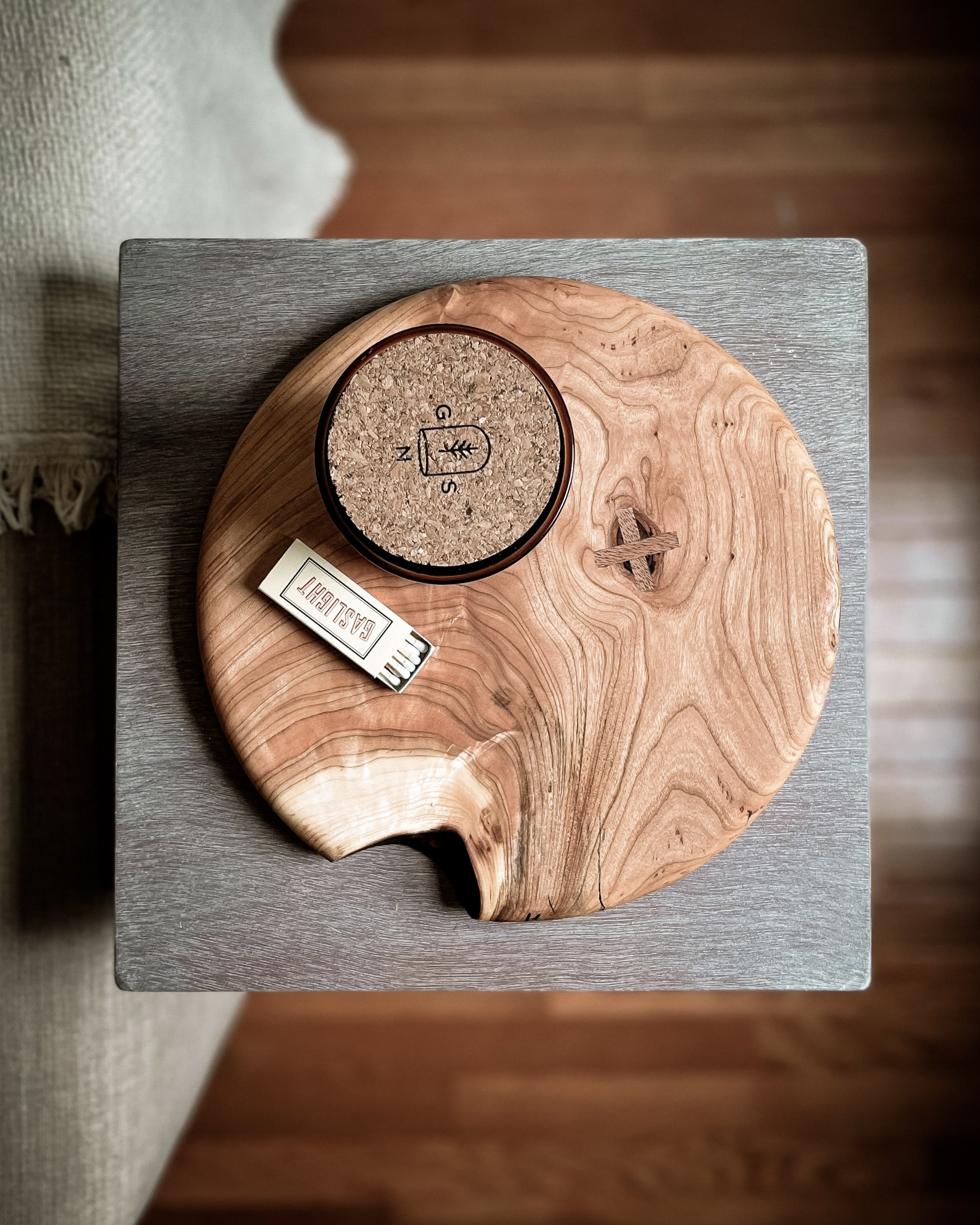 Round Cherry with "X" Mahogany Stitch Inlay