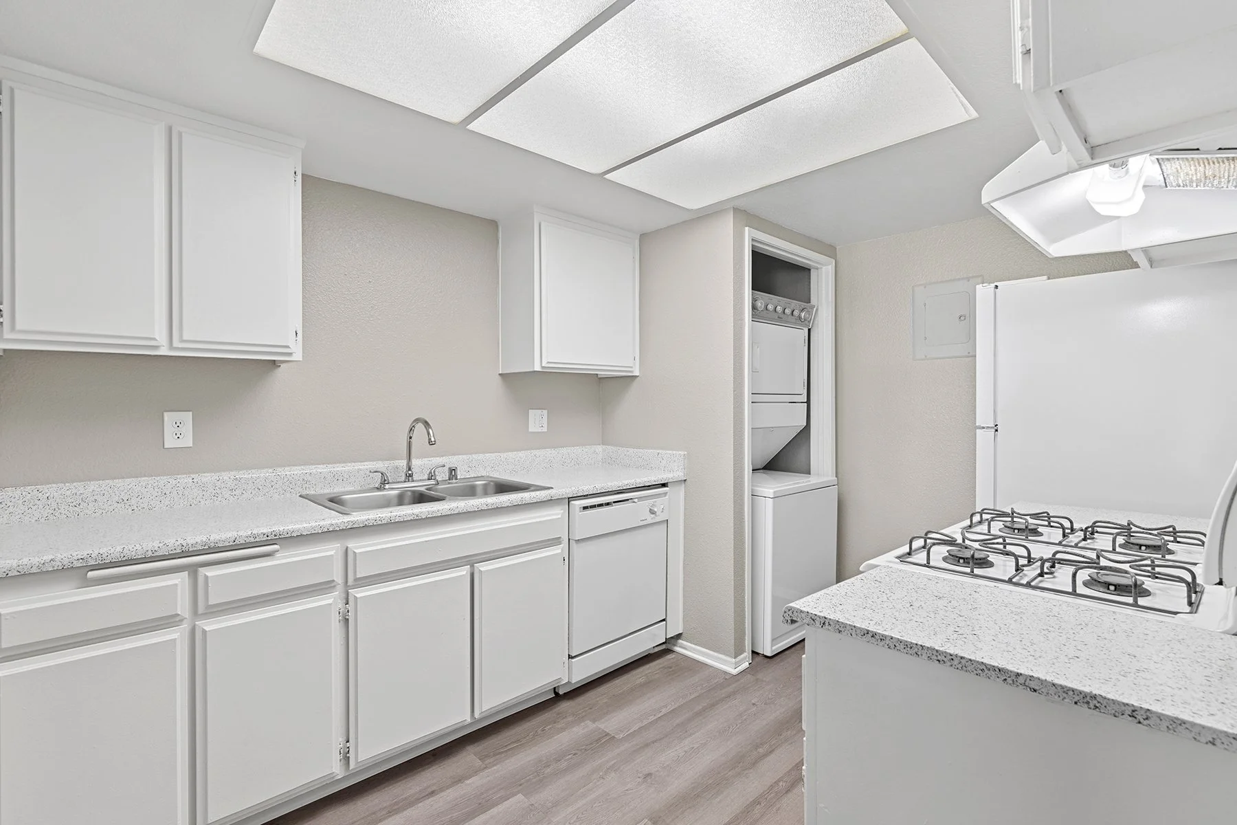 Large Kitchen with Ample Storage
