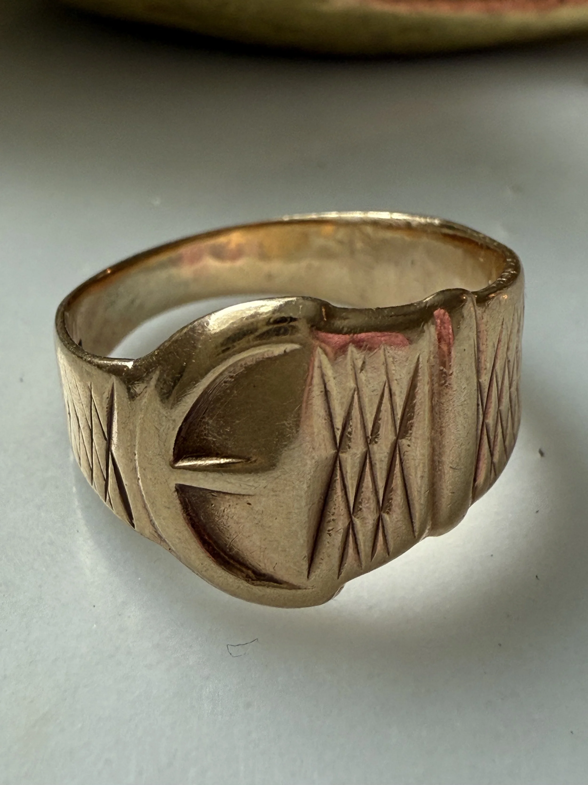 Early 20th century 9k buckle ring