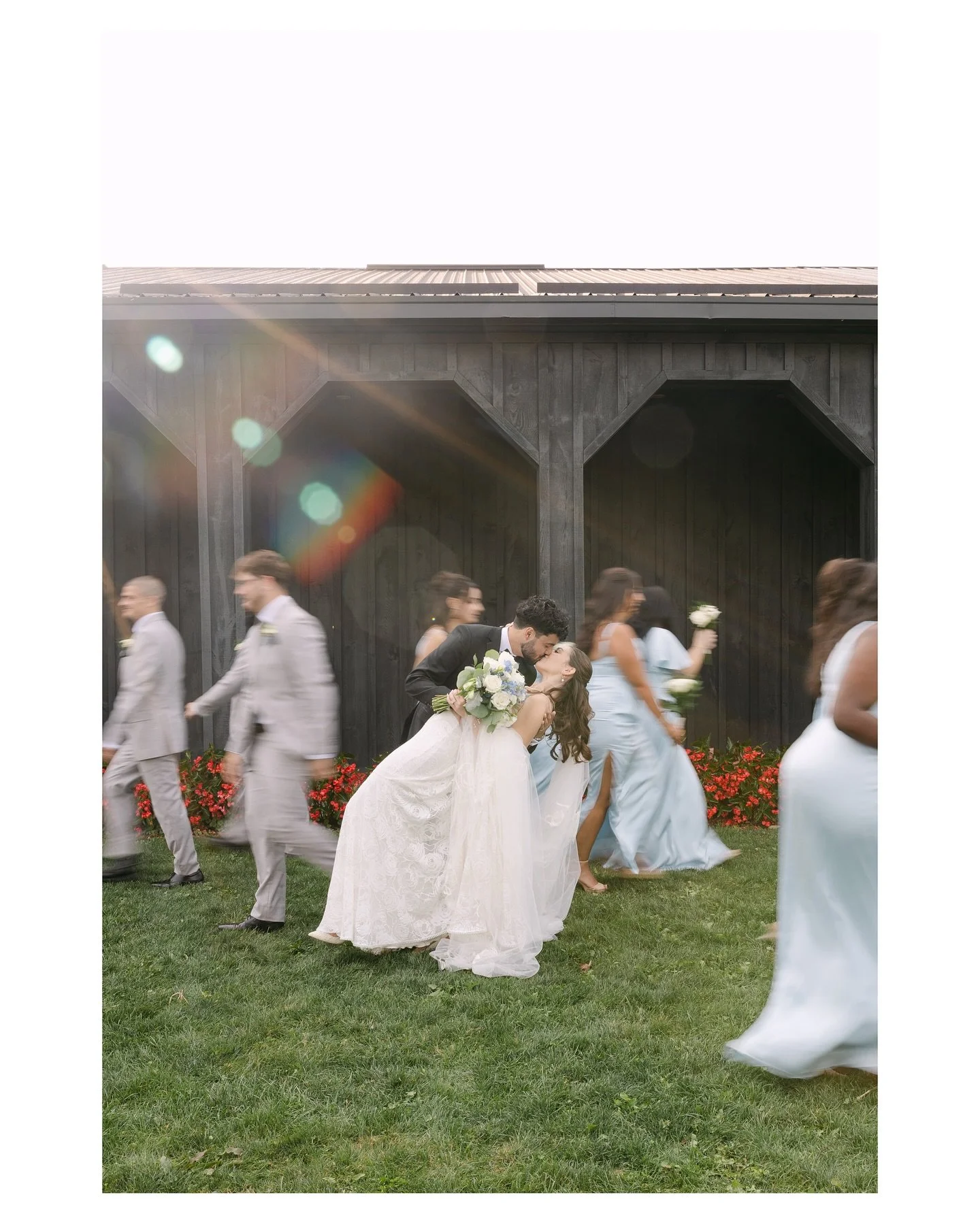 Surrounded by lush greenery and soft light, Sam and Josh&rsquo;s wedding sets the scene for moments that feel both intimate and timeless. The perfect blend of nature and elegance, captured in every frame.
&bull;
Photo: @retrospect.visuals @precious.i