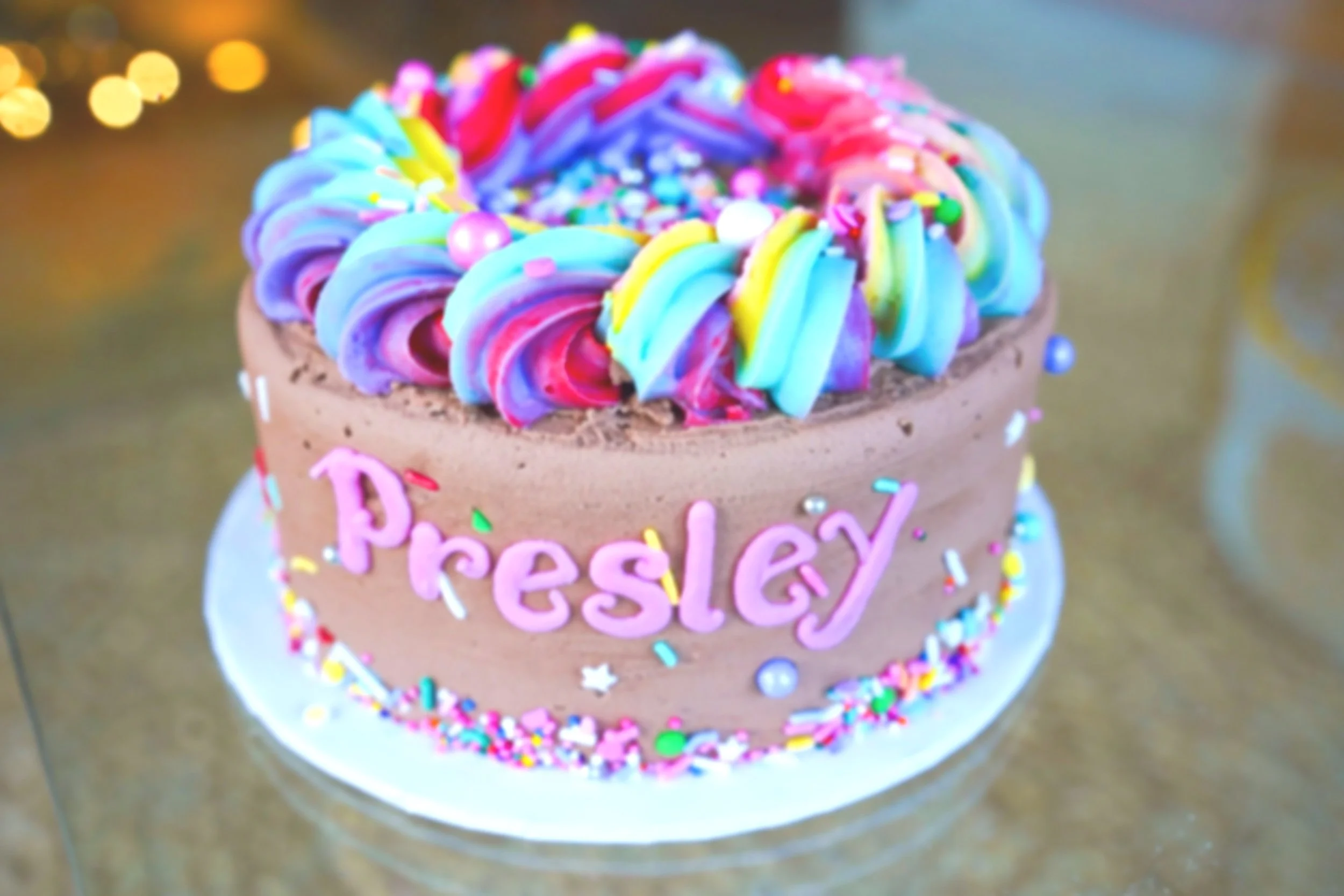 Custom Cakes & Cookies